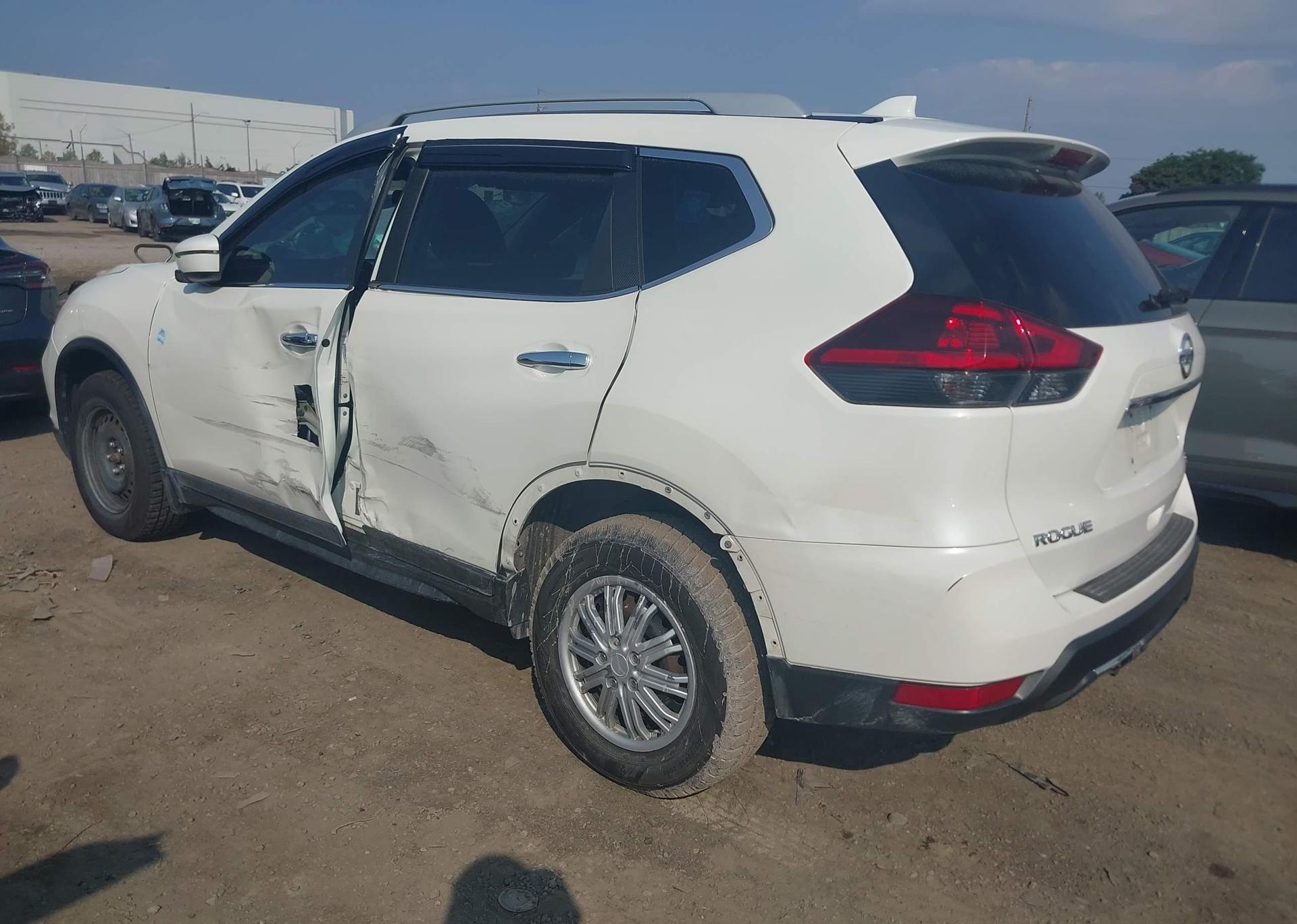 2019 NISSAN ROGUE