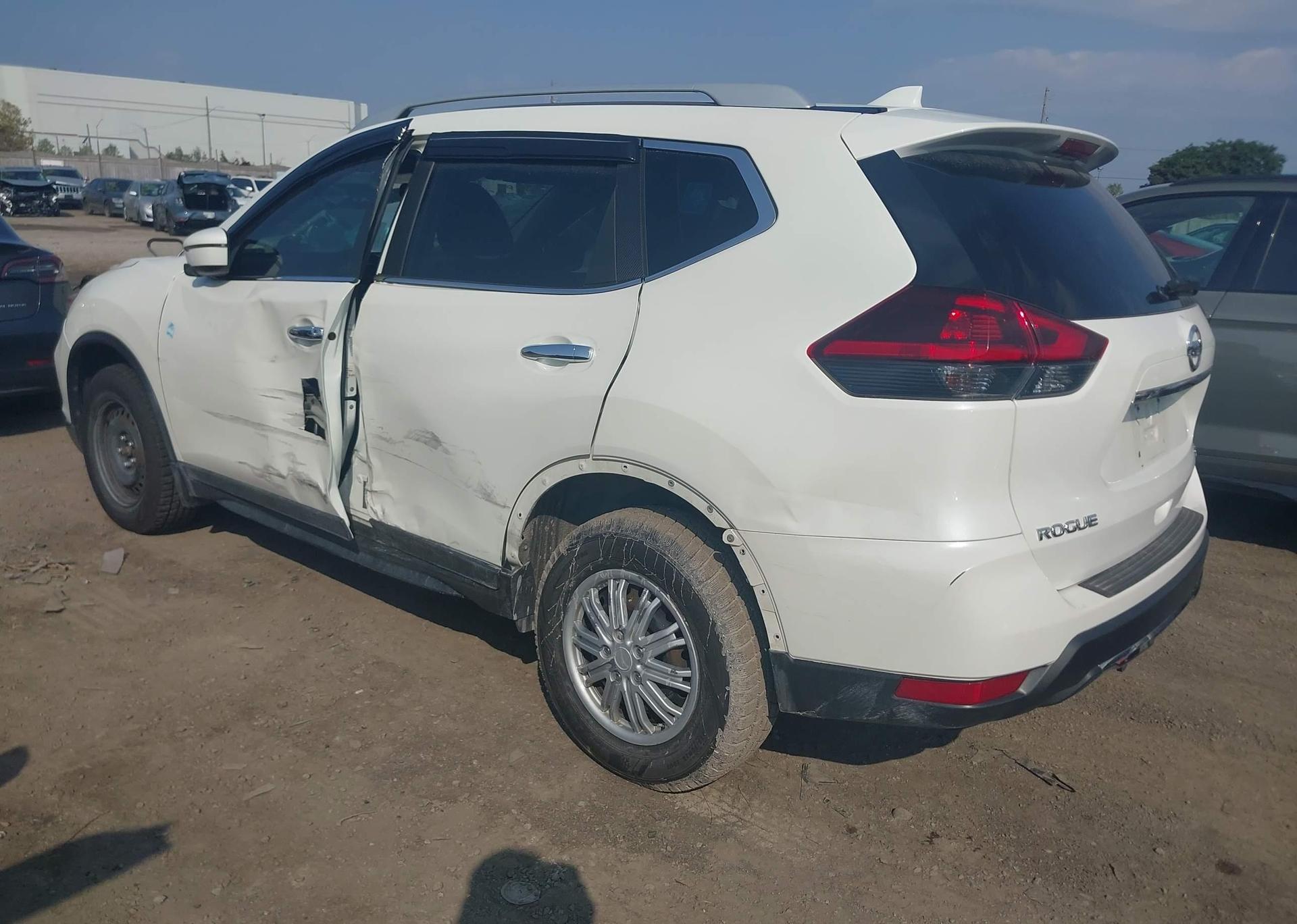 2019 NISSAN ROGUE