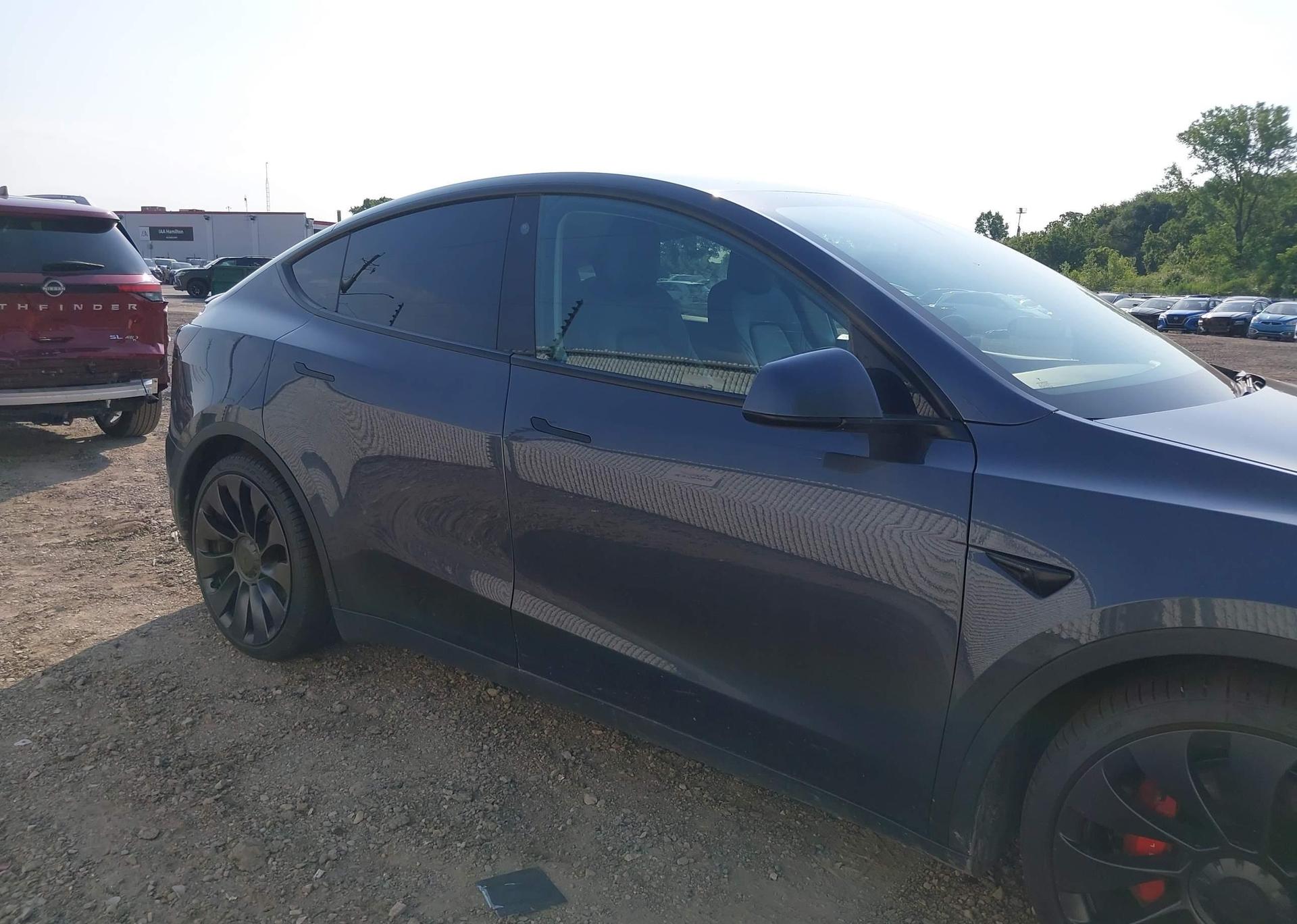 2022 TESLA MODEL Y