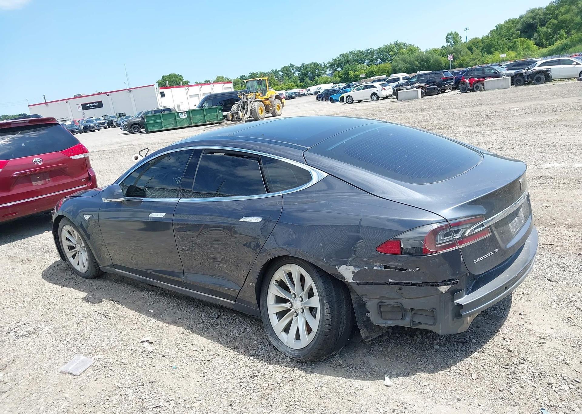 2016 TESLA MODEL S 60D