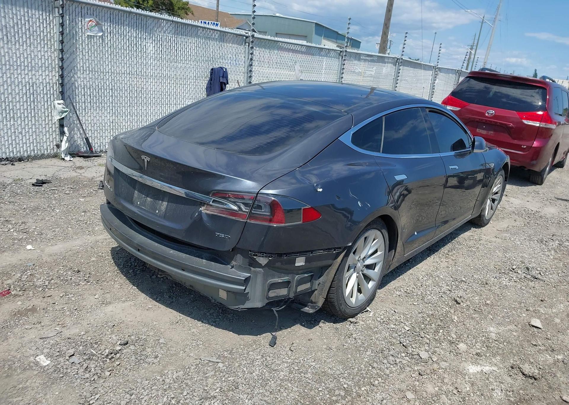 2016 TESLA MODEL S 60D