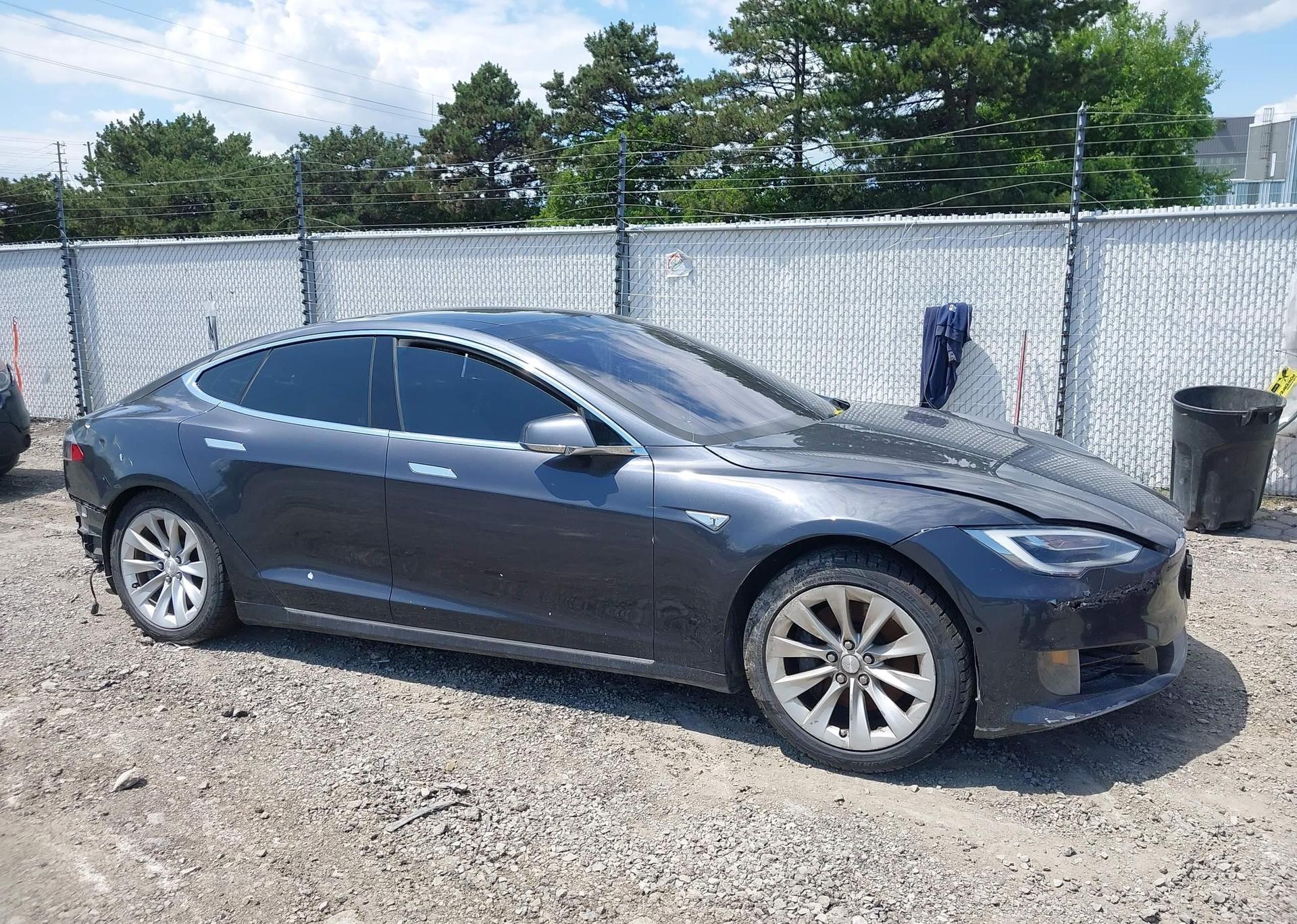 2016 TESLA MODEL S 60D