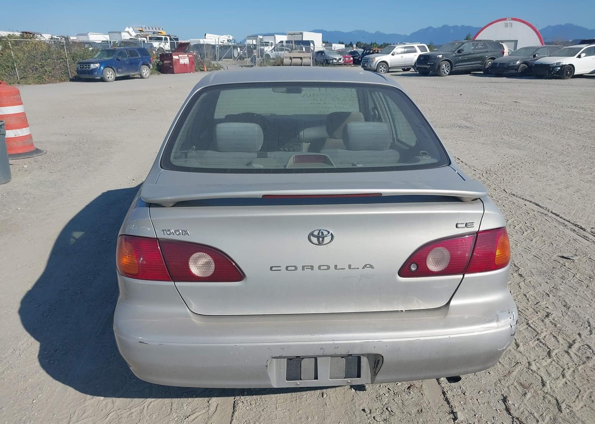 2002 TOYOTA COROLLA CE