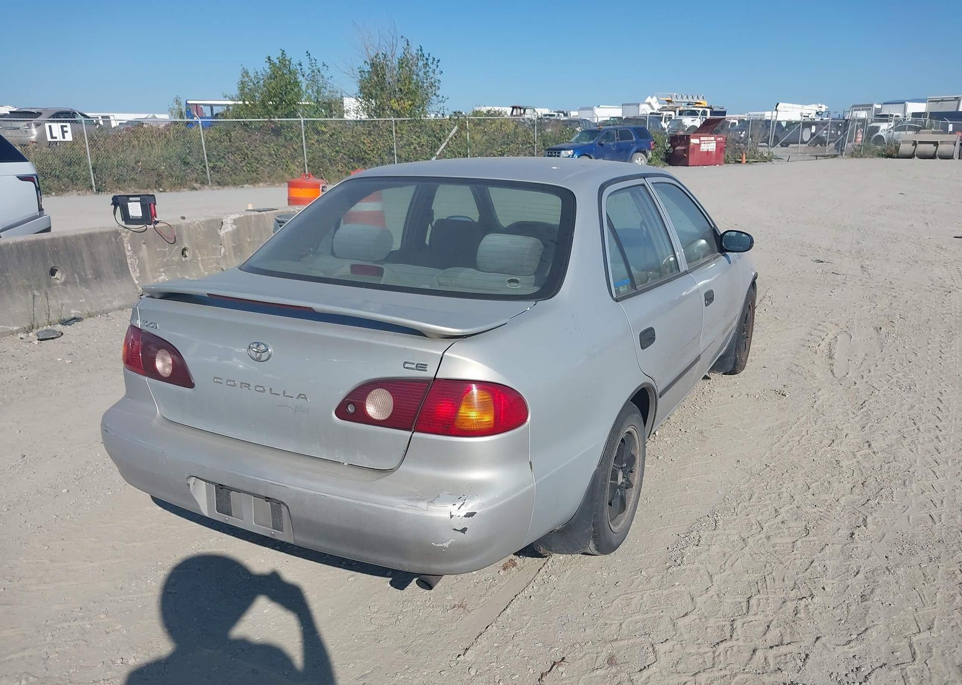 2002 TOYOTA COROLLA CE