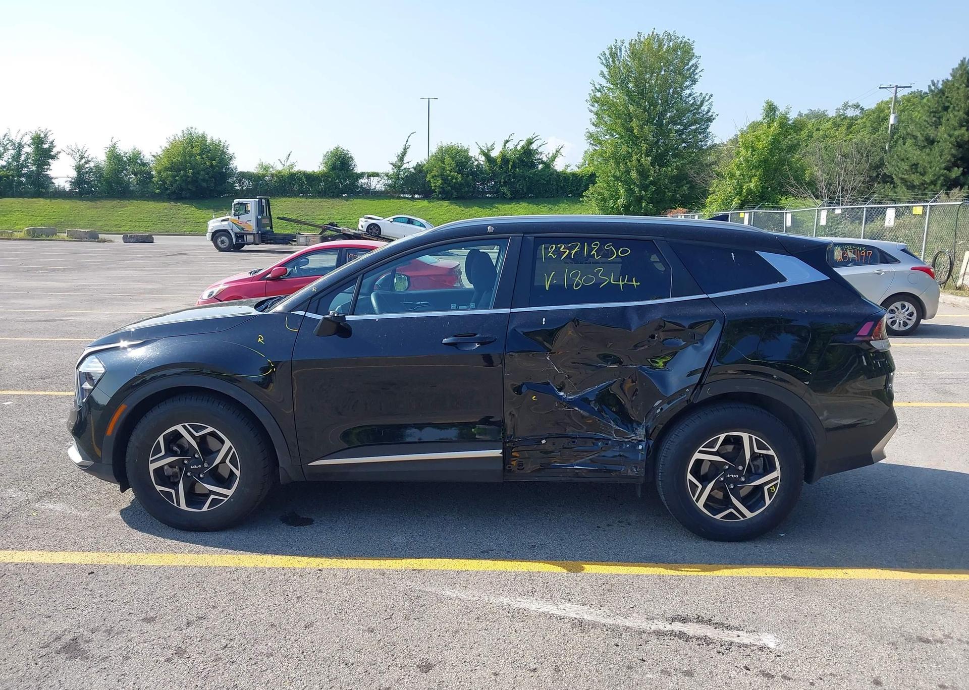 2023 KIA Sportage LX