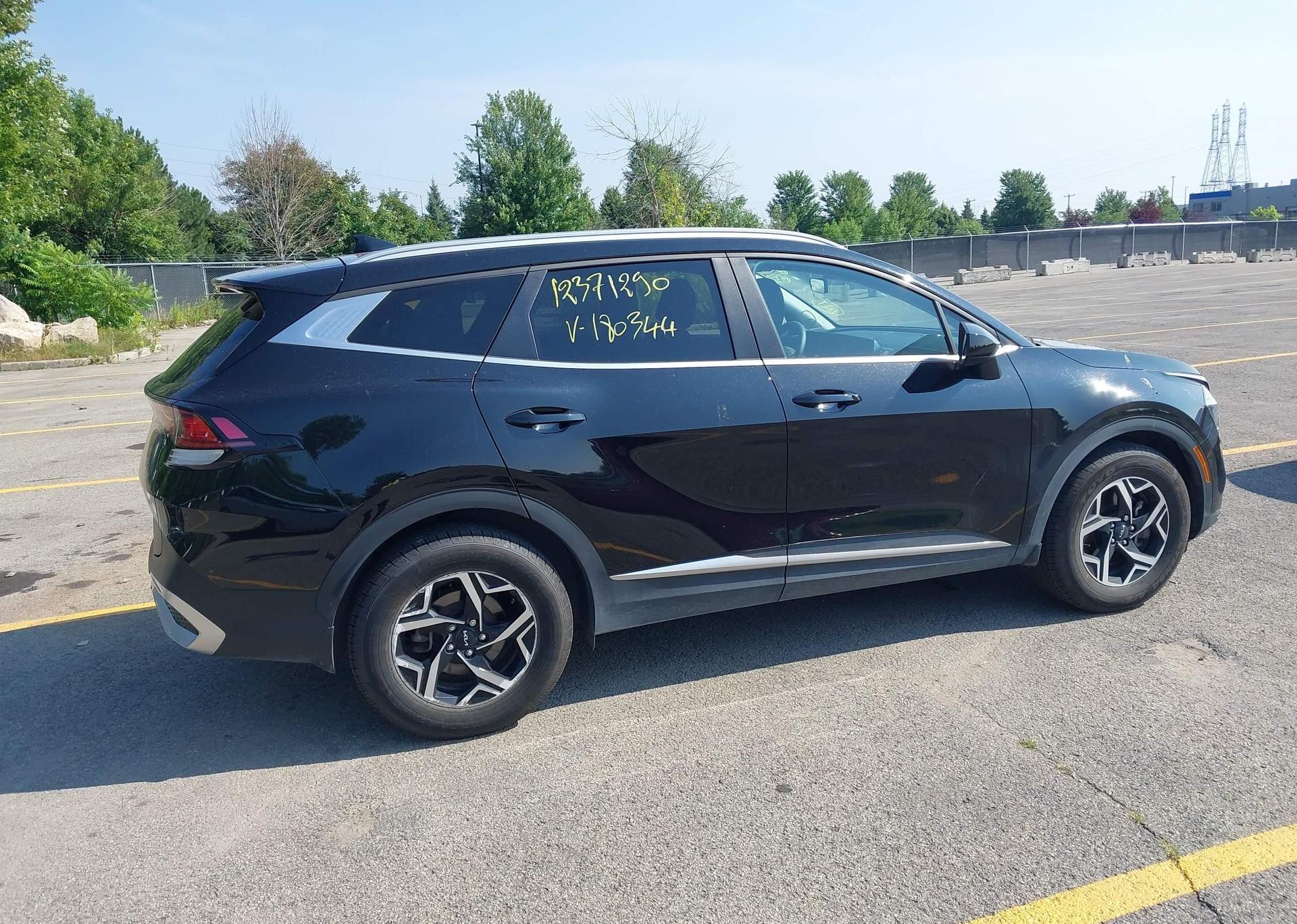 2023 KIA Sportage LX