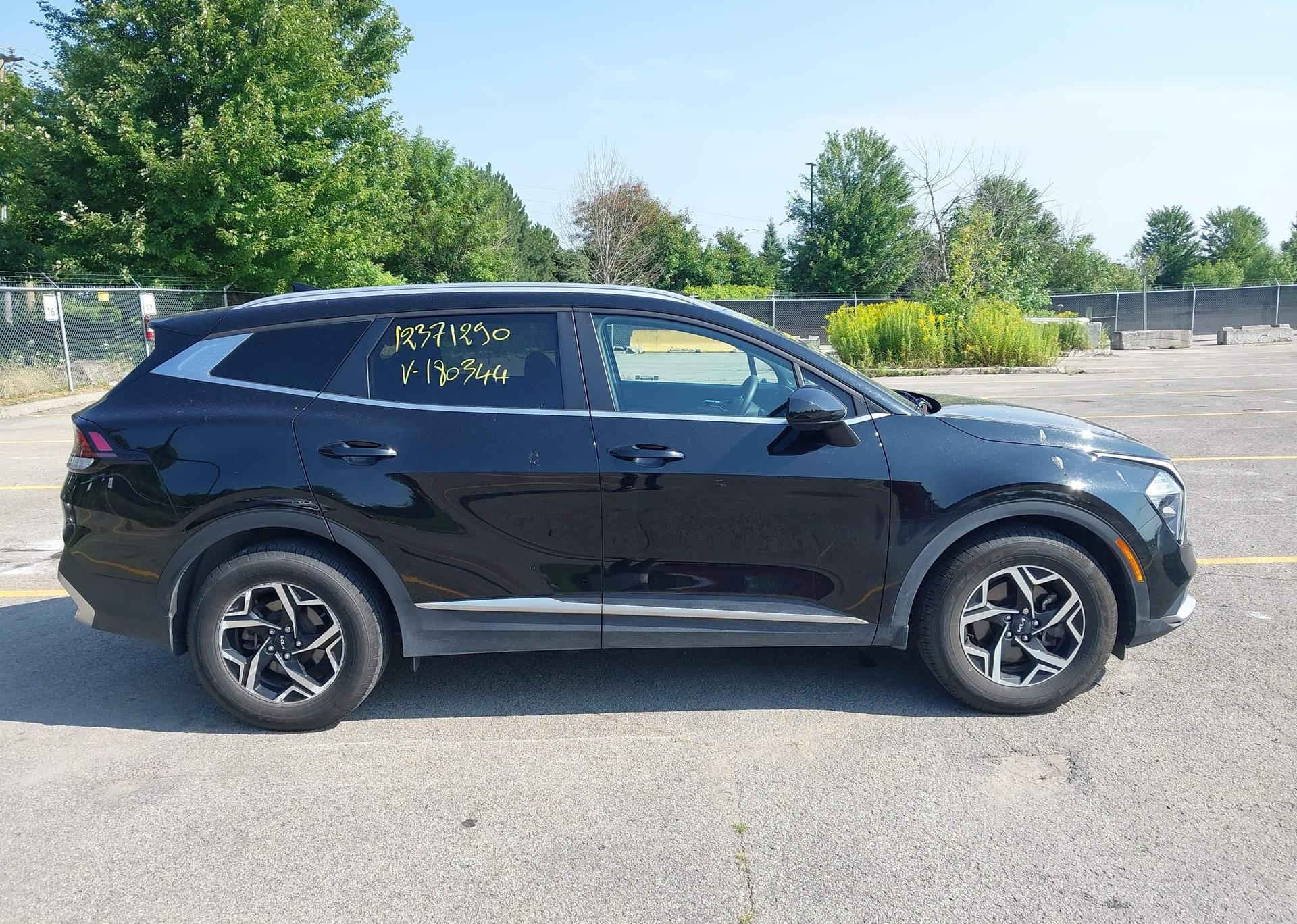 2023 KIA Sportage LX