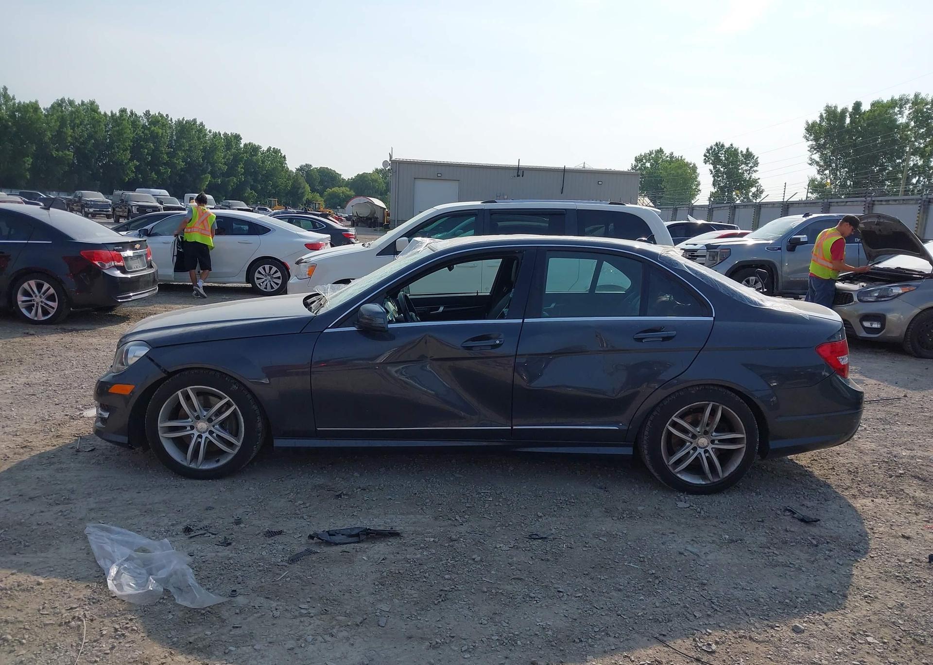 2014 MERCEDES-BENZ C 300 4MATIC