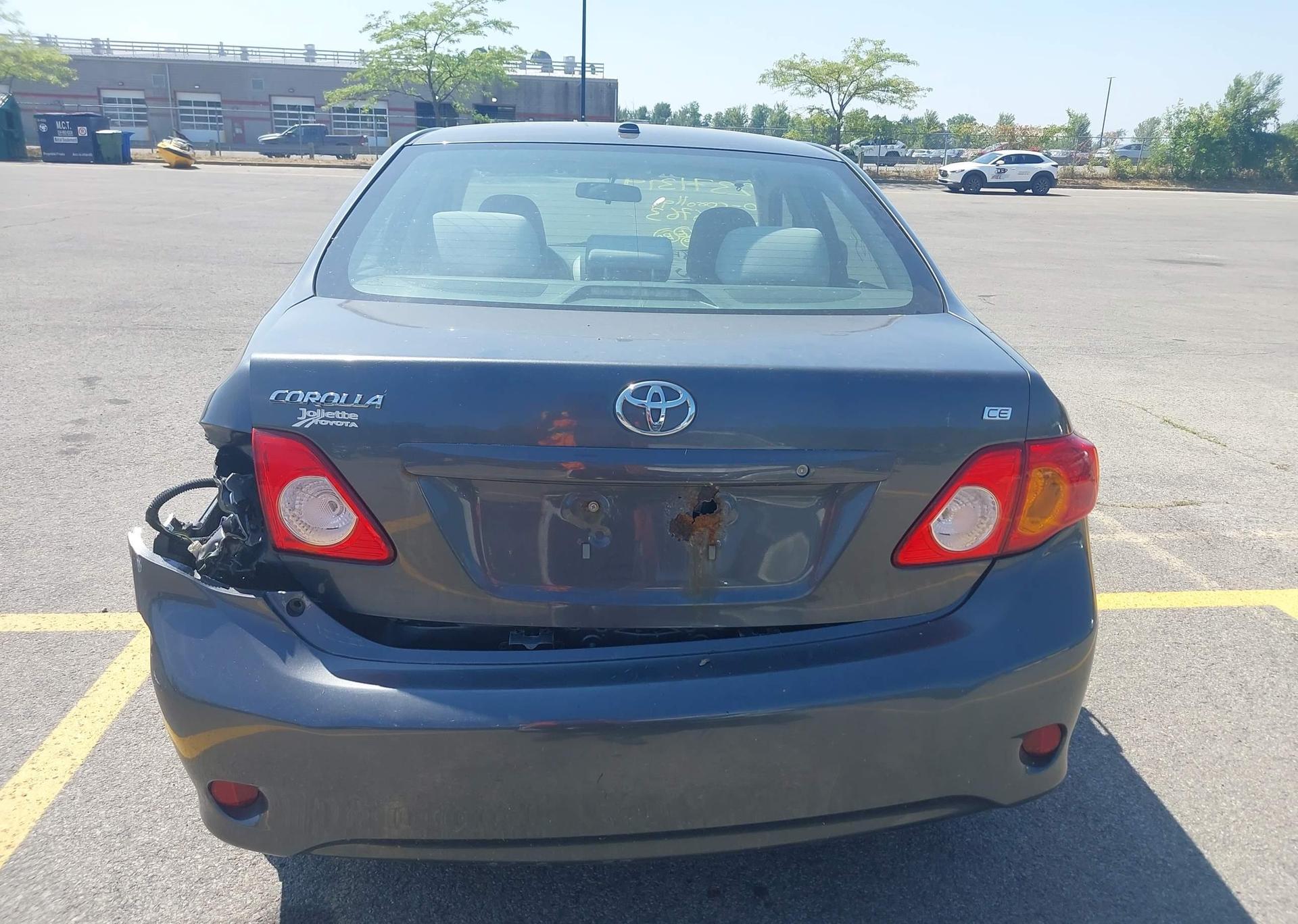 2010 TOYOTA COROLLA