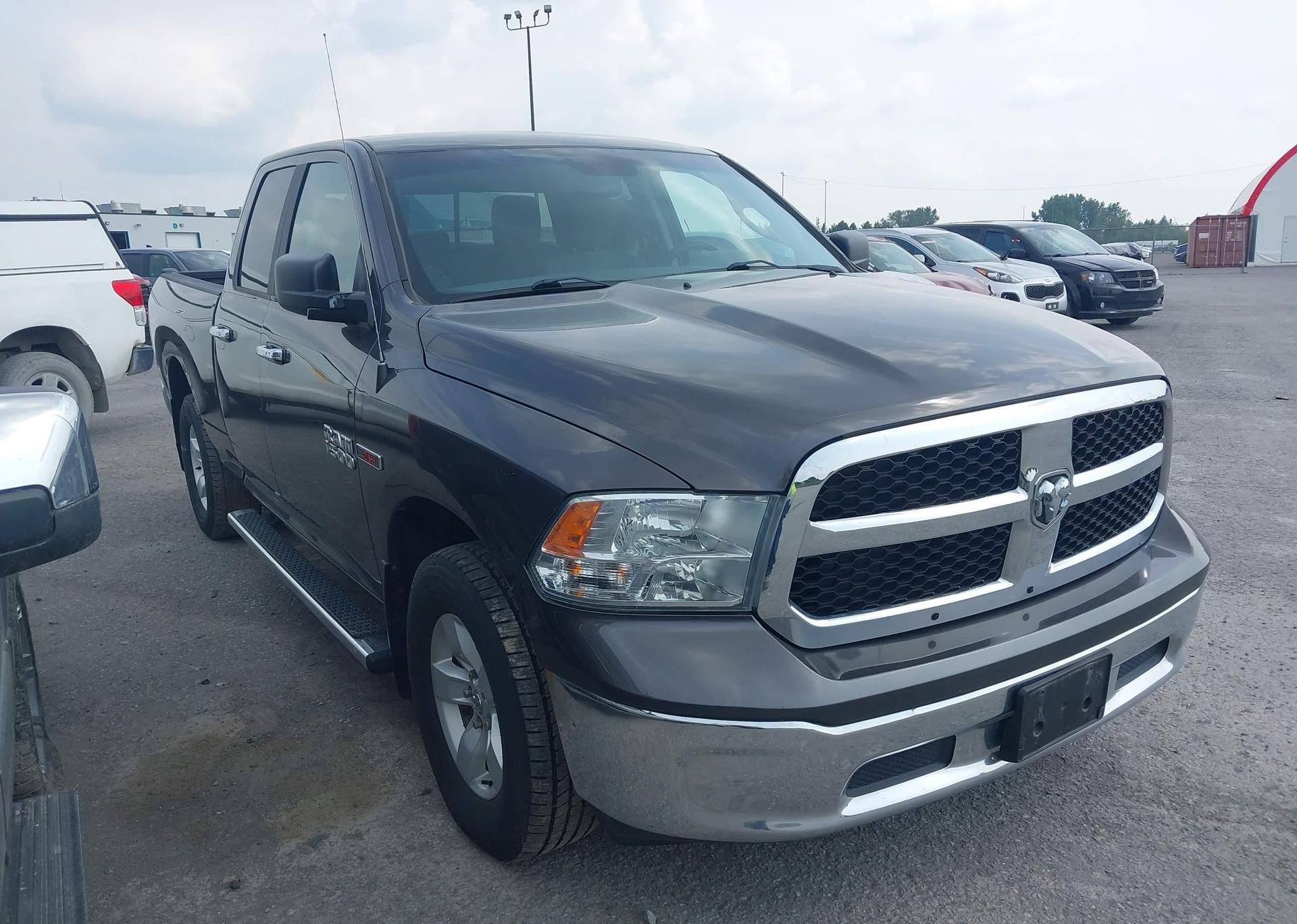 2018 RAM 1500 SLT