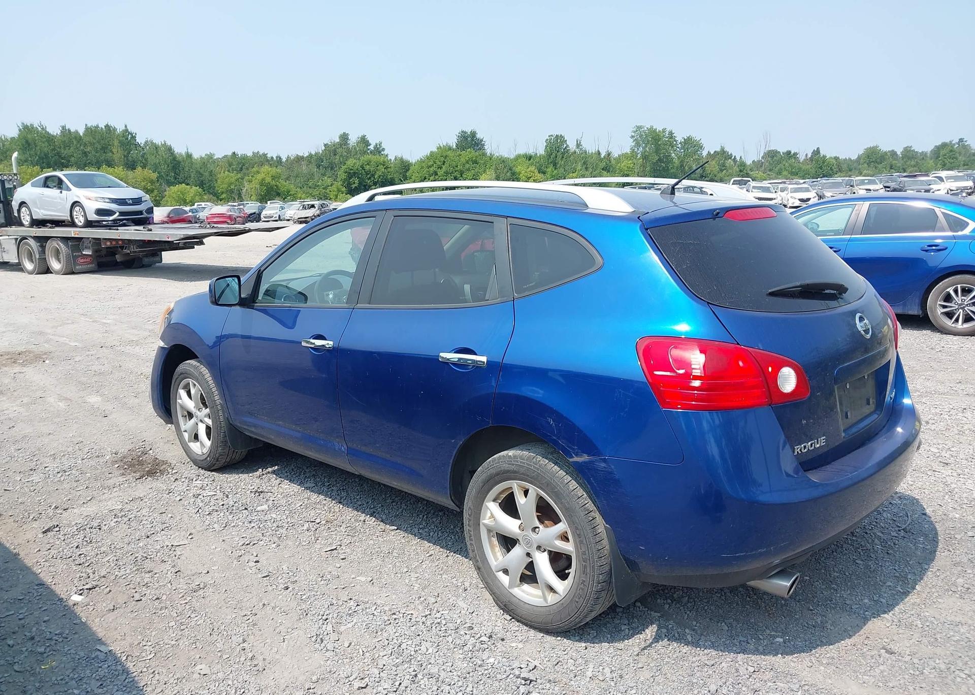2010 NISSAN ROGUE S