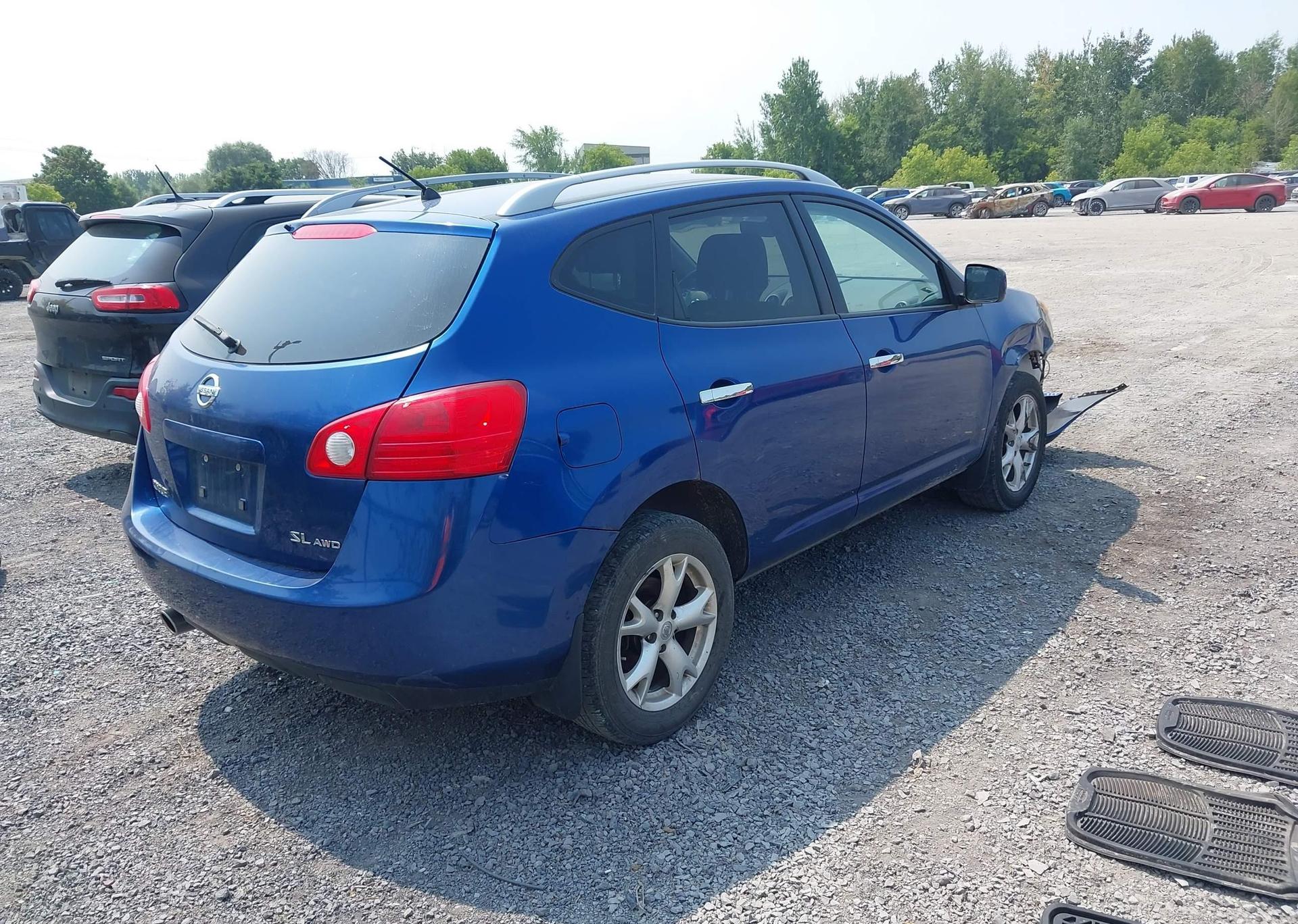 2010 NISSAN ROGUE S