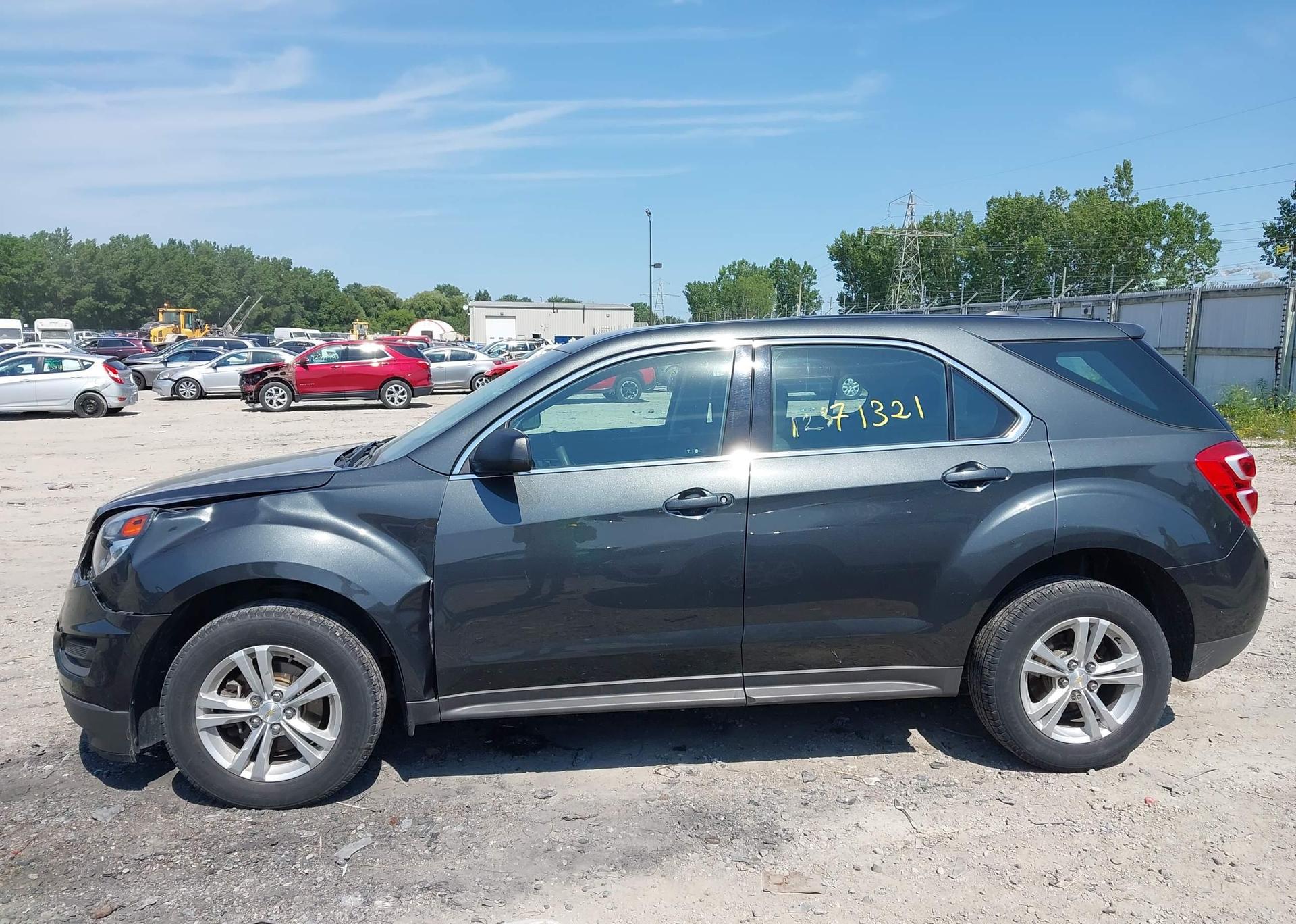 2017 CHEVROLET EQUINOX LS