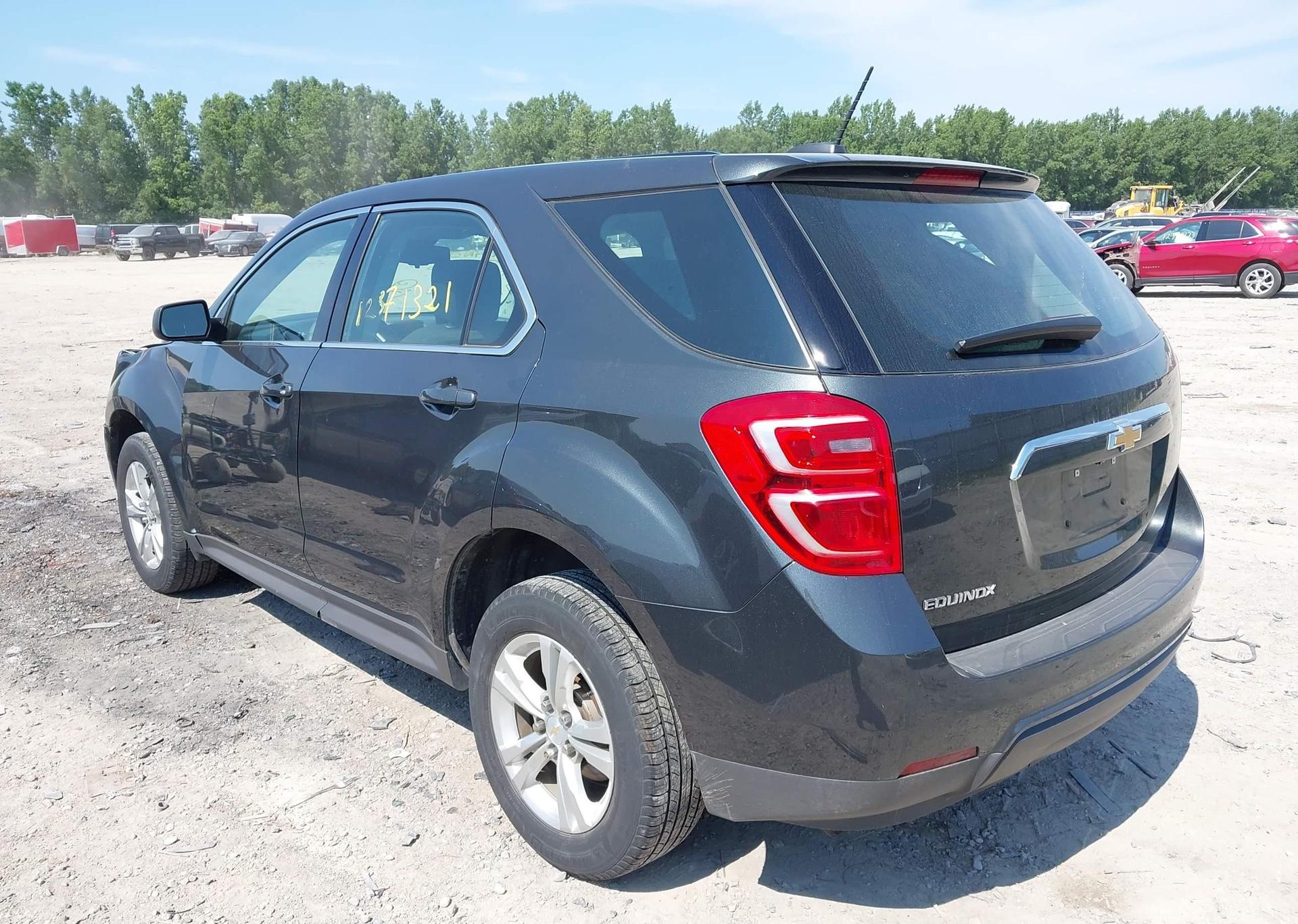 2017 CHEVROLET EQUINOX LS
