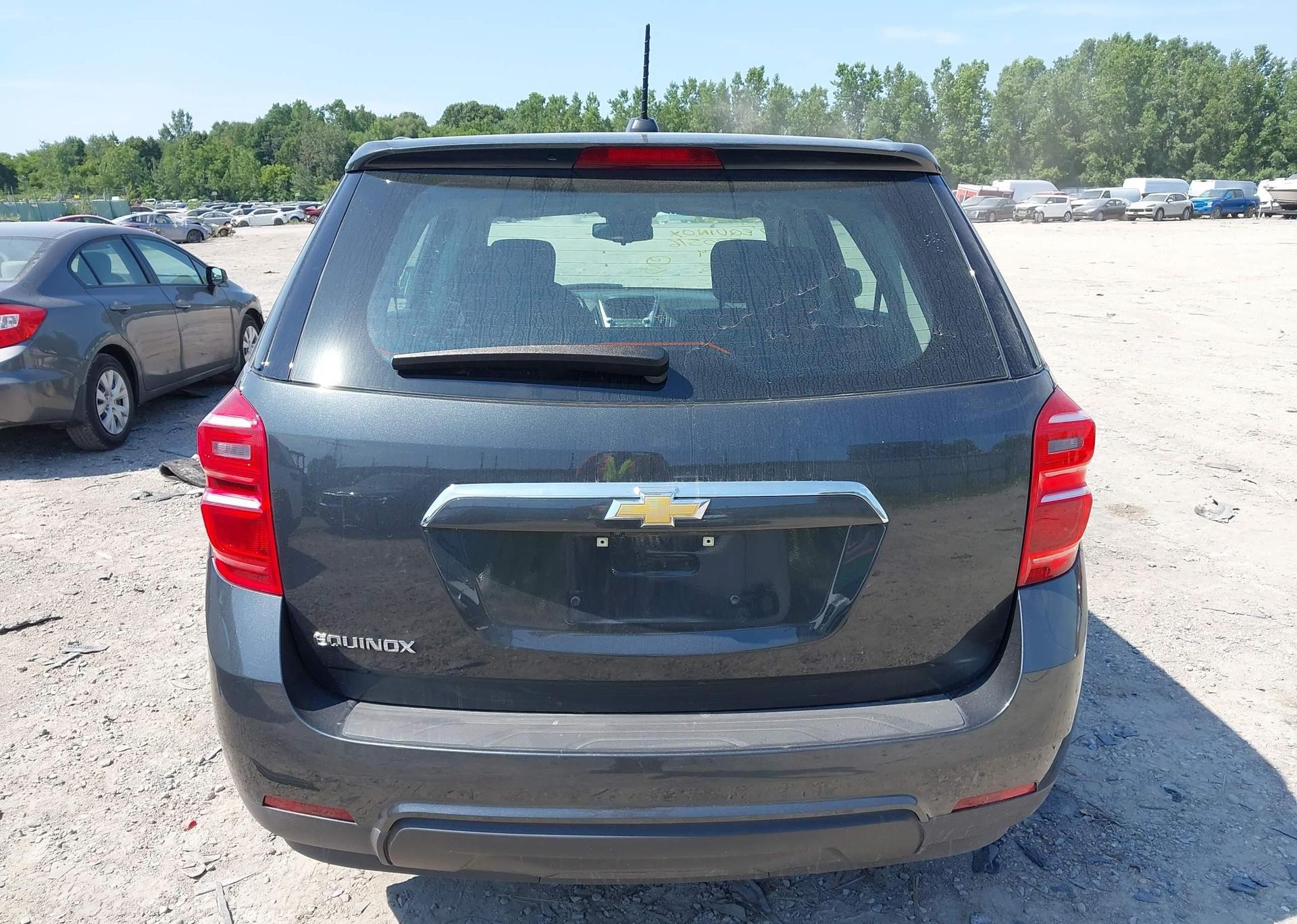 2017 CHEVROLET EQUINOX LS