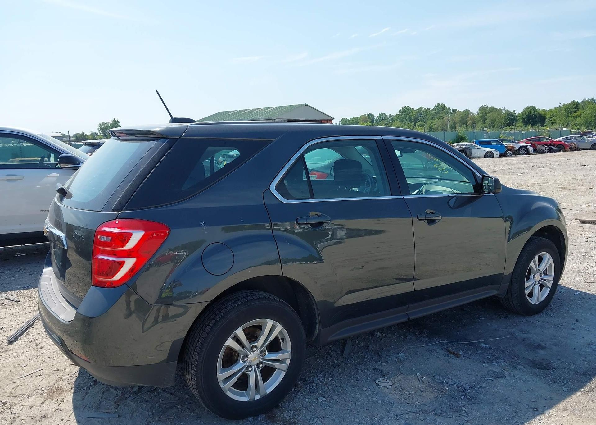 2017 CHEVROLET EQUINOX LS
