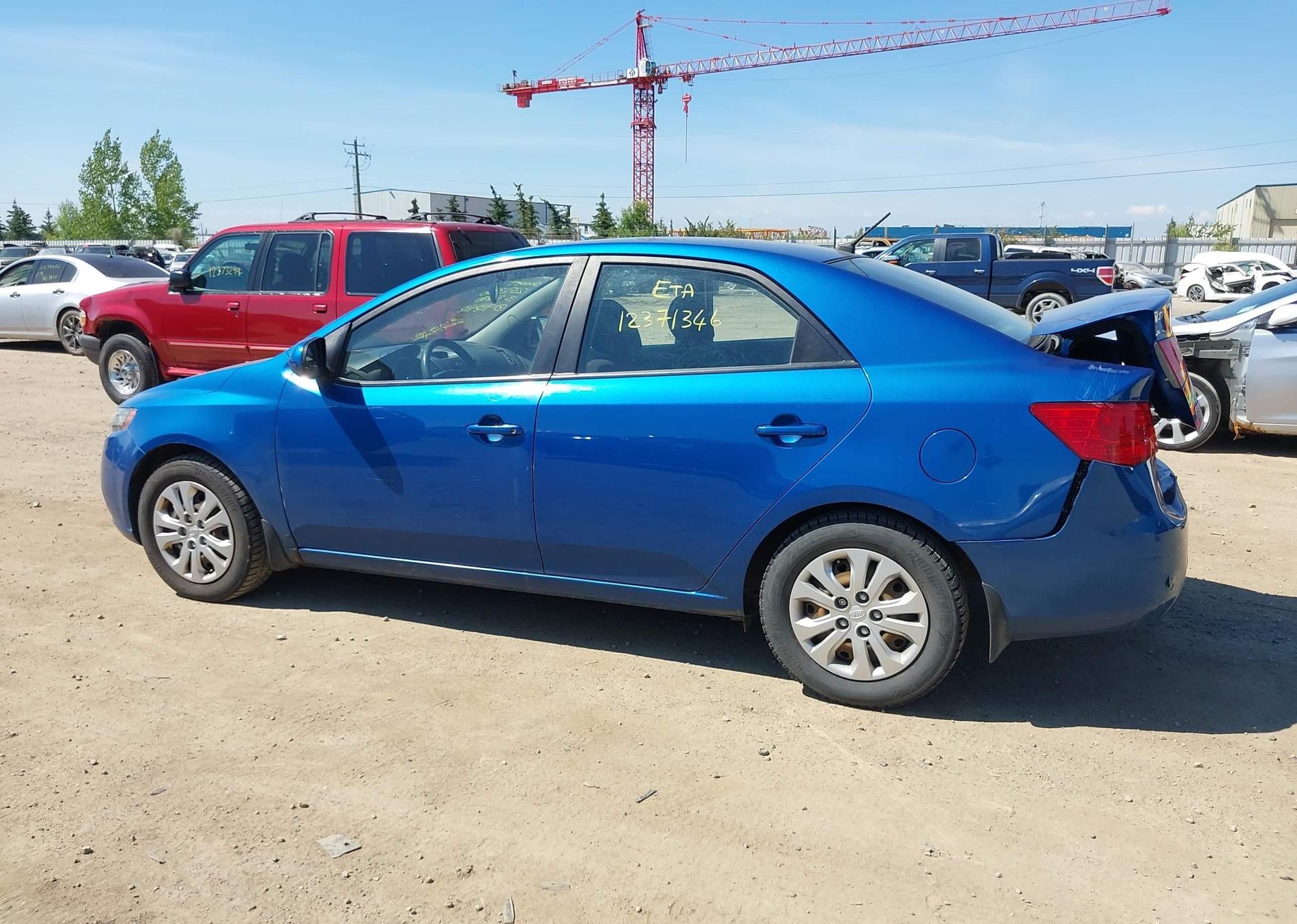 2013 KIA FORTE 2.0L LX
