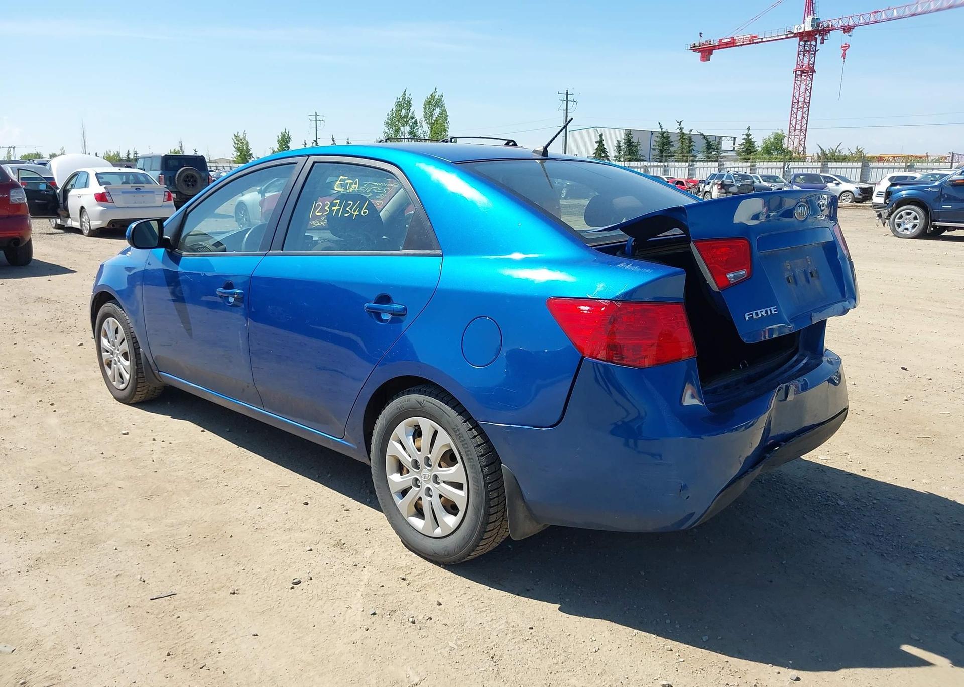 2013 KIA FORTE 2.0L LX