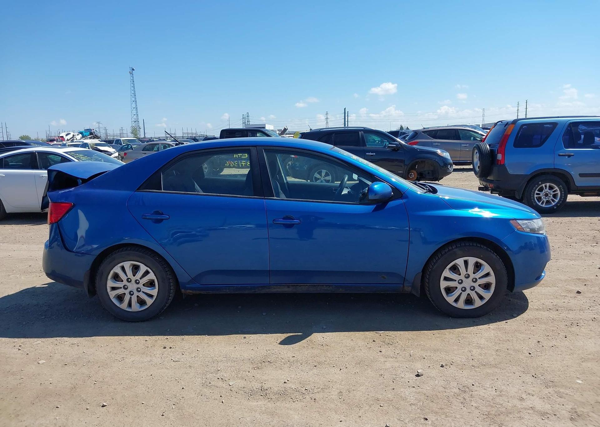 2013 KIA FORTE 2.0L LX