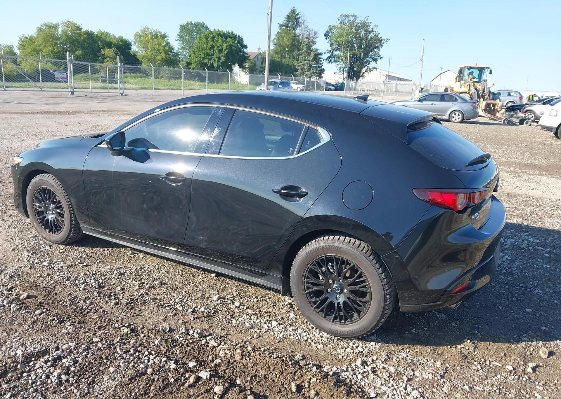 2024 MAZDA MAZDA3 SPORT