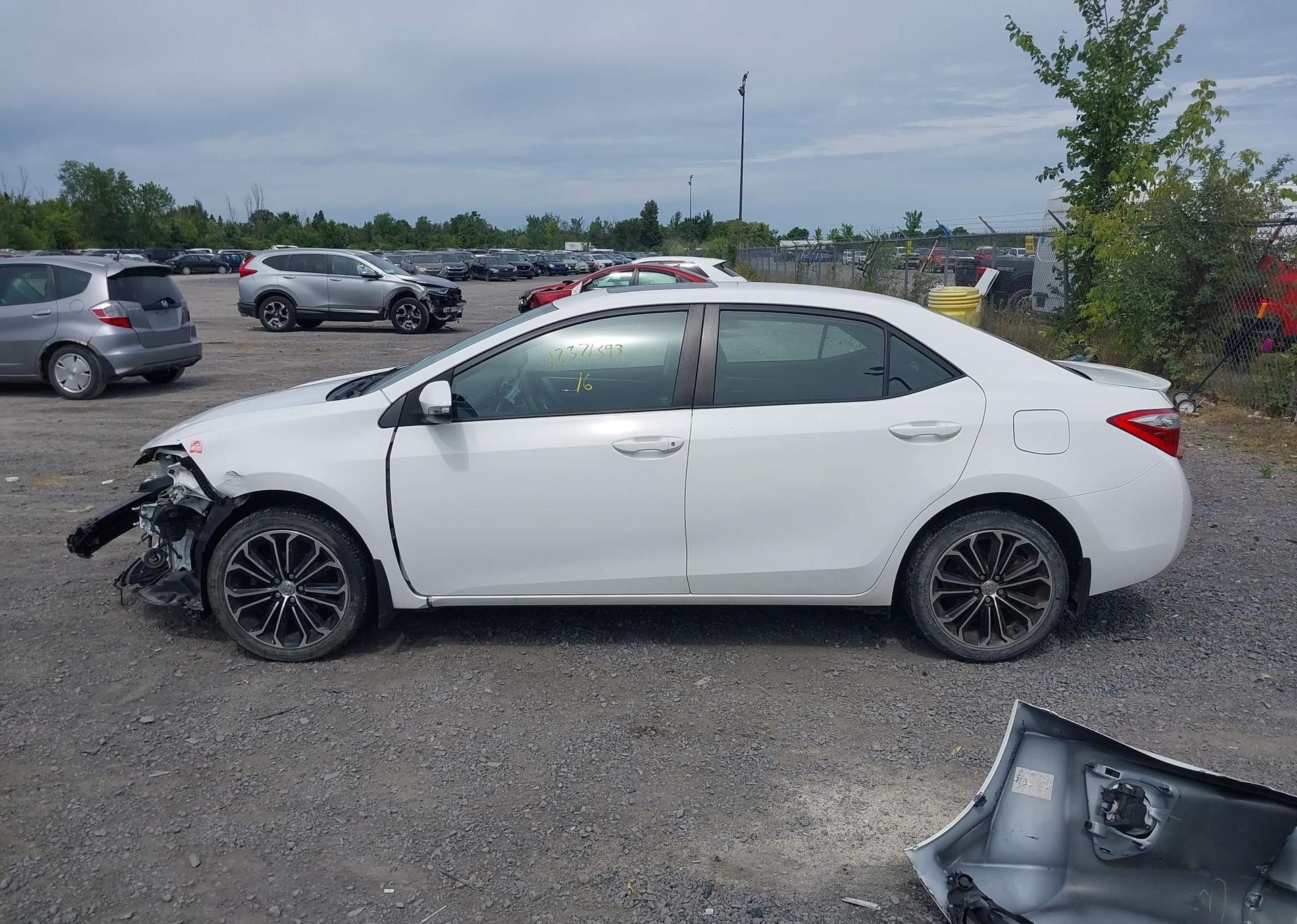 2016 TOYOTA COROLLA S