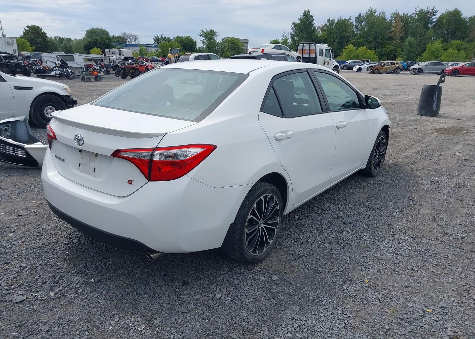 2016 TOYOTA COROLLA S