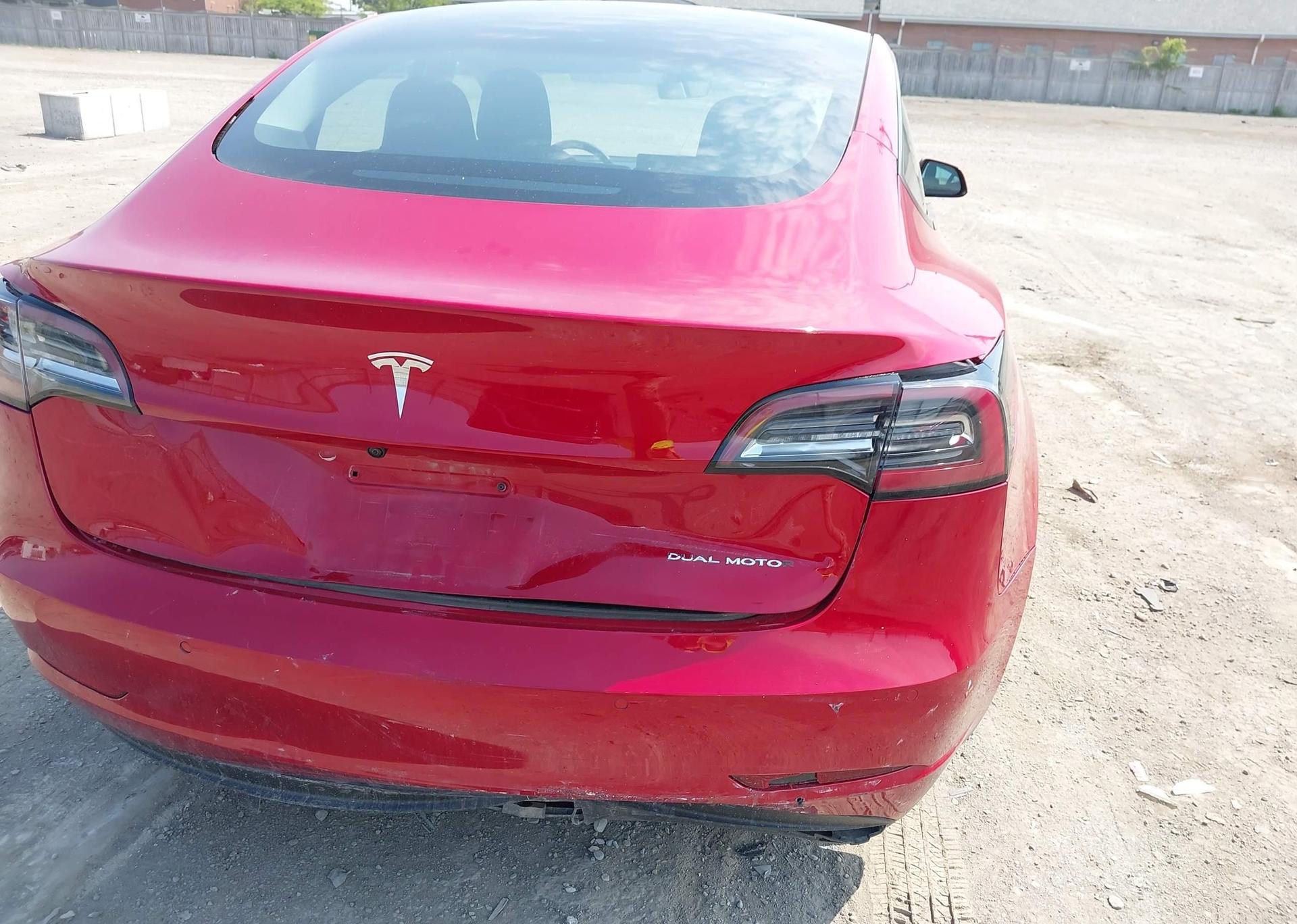 2021 TESLA MODEL 3