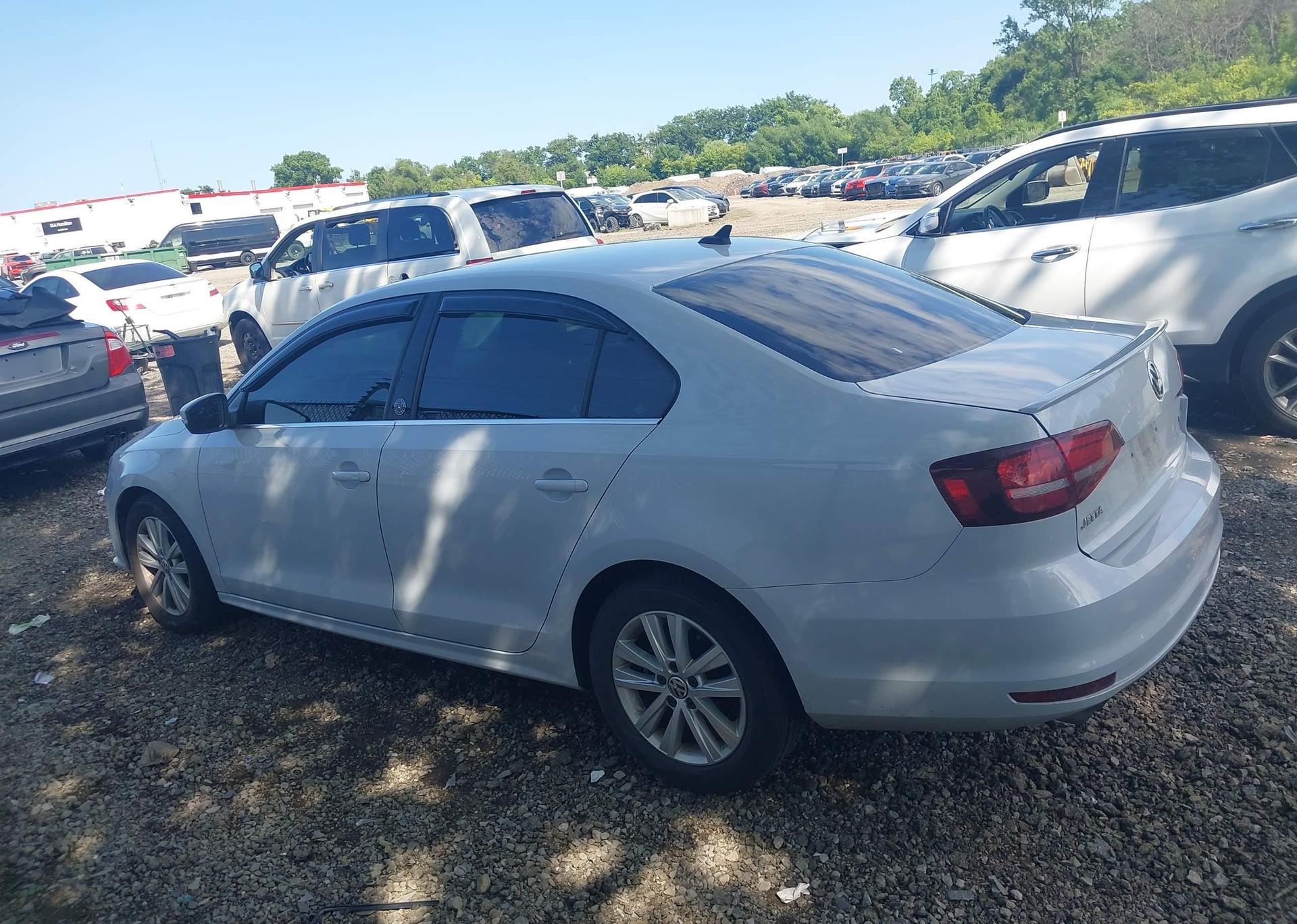 2017 VOLKSWAGEN JETTA