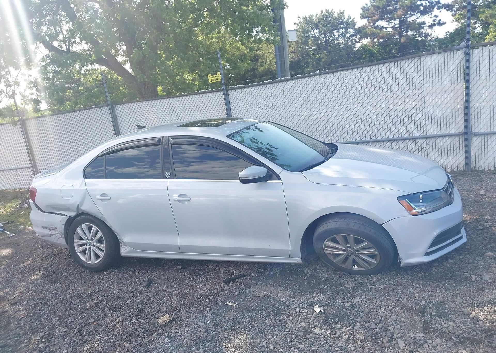 2017 VOLKSWAGEN JETTA