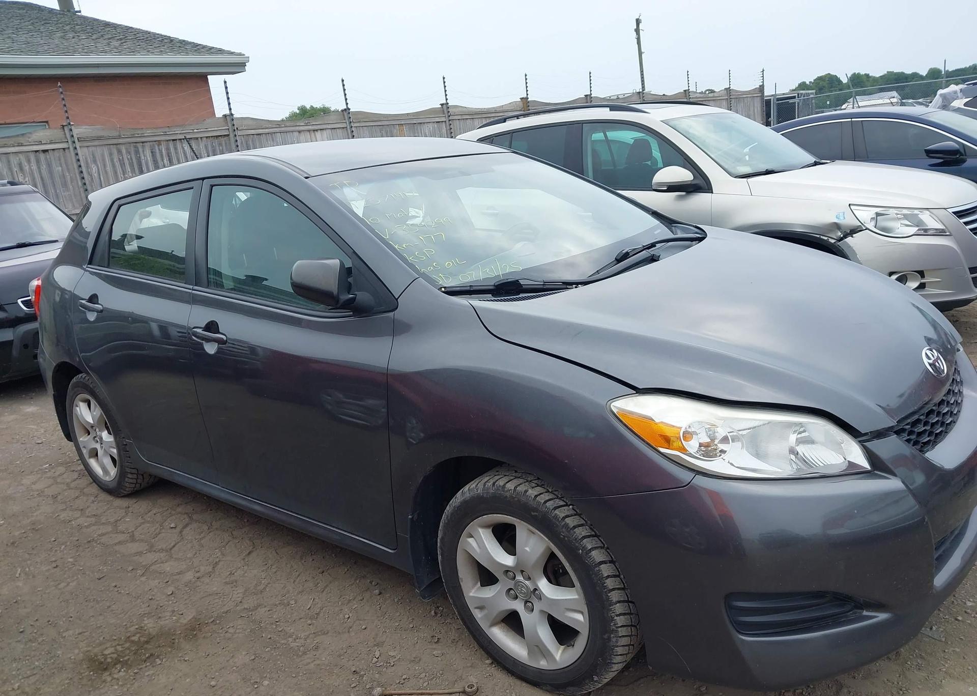 2010 TOYOTA MATRIX WAGON