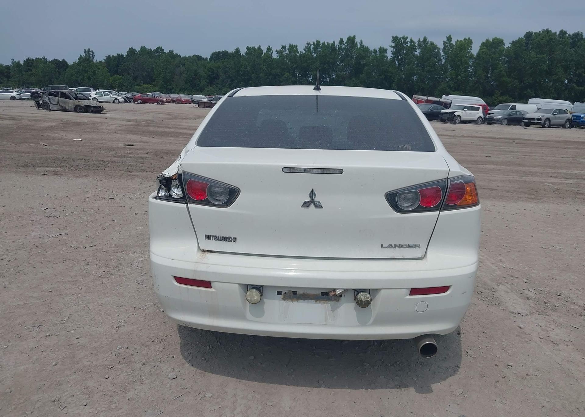 2011 MITSUBISHI LANCER