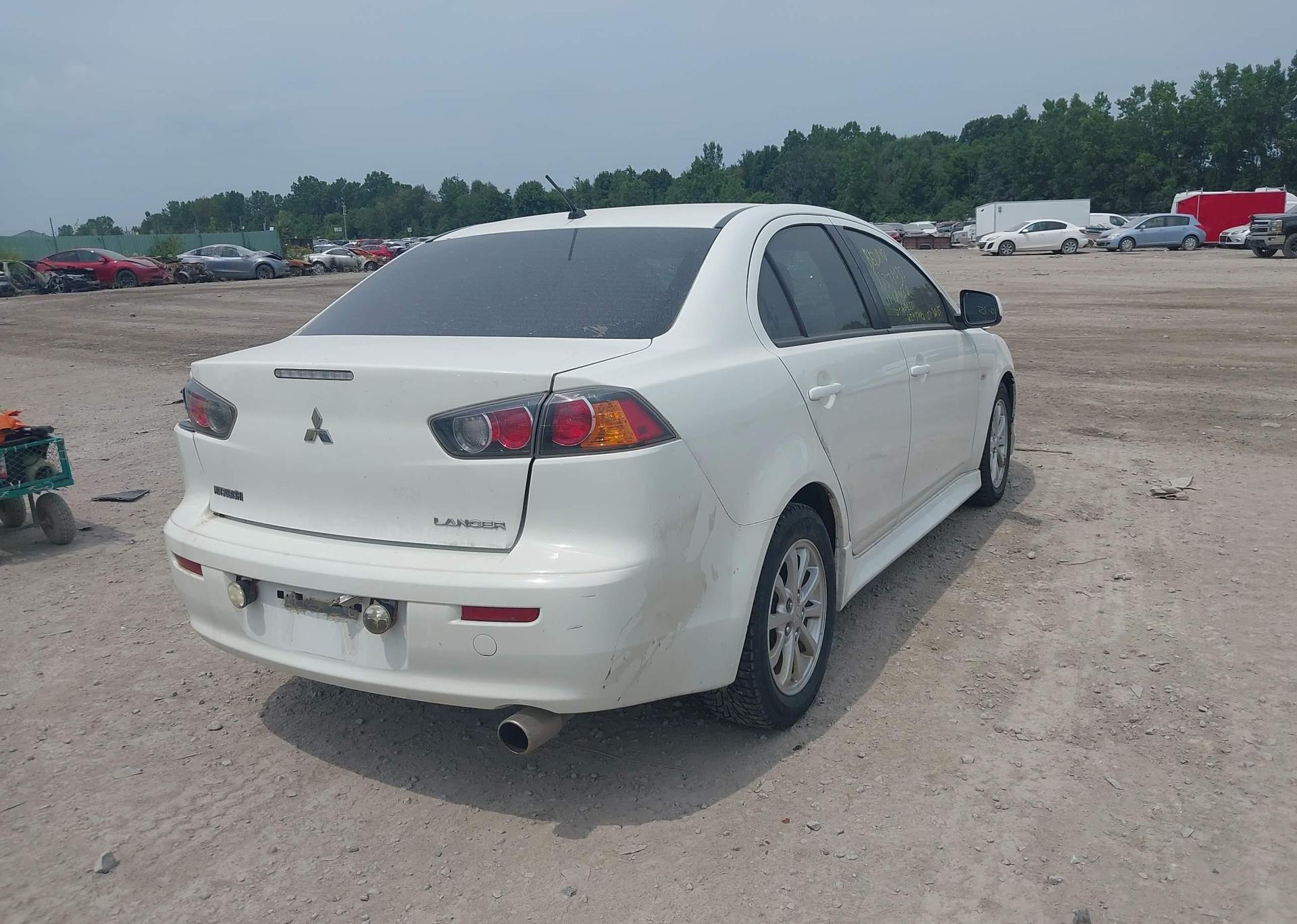 2011 MITSUBISHI LANCER