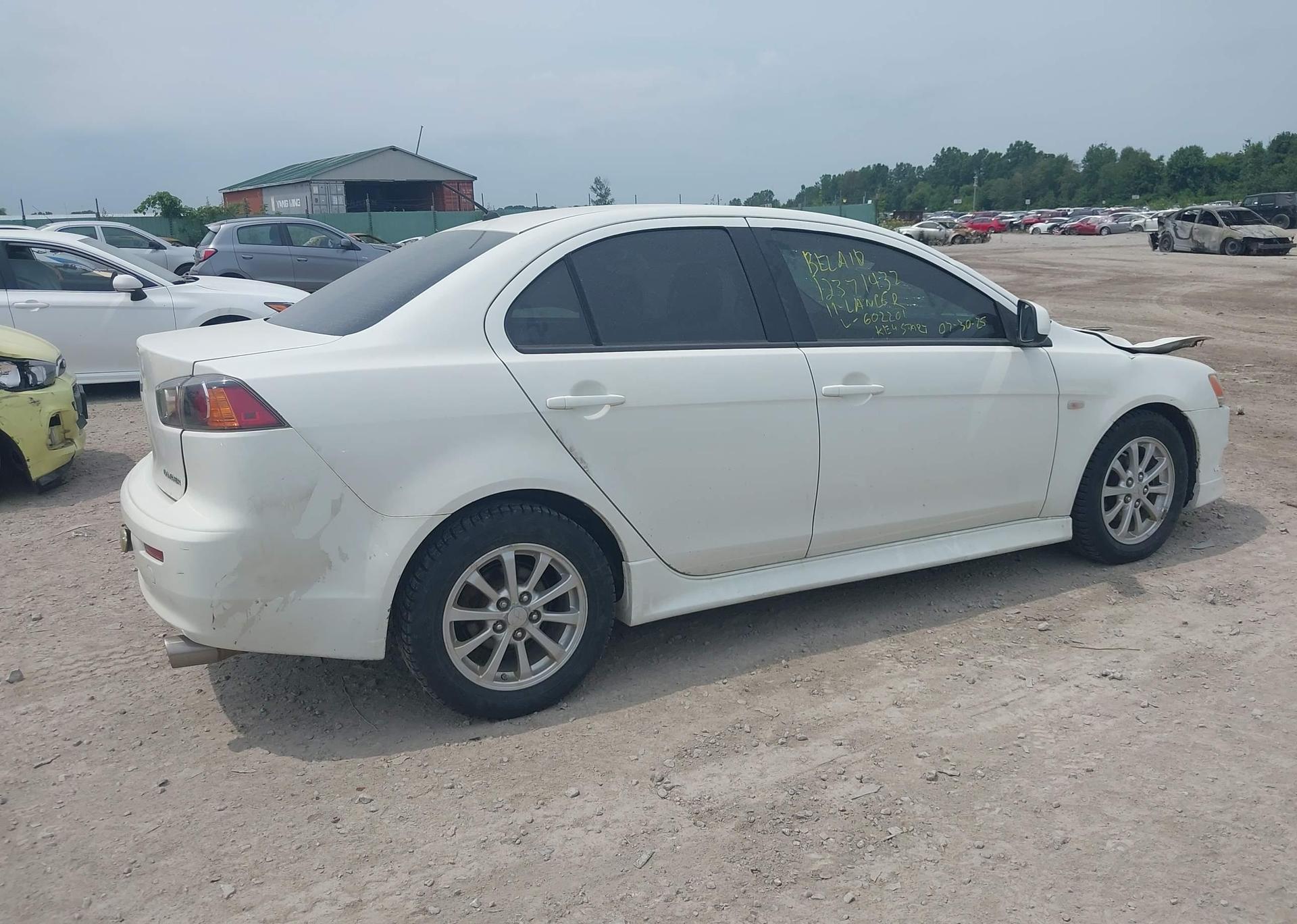 2011 MITSUBISHI LANCER