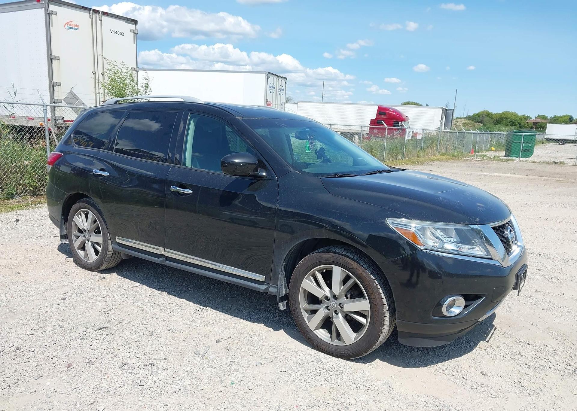 2016 NISSAN PATHFINDER S