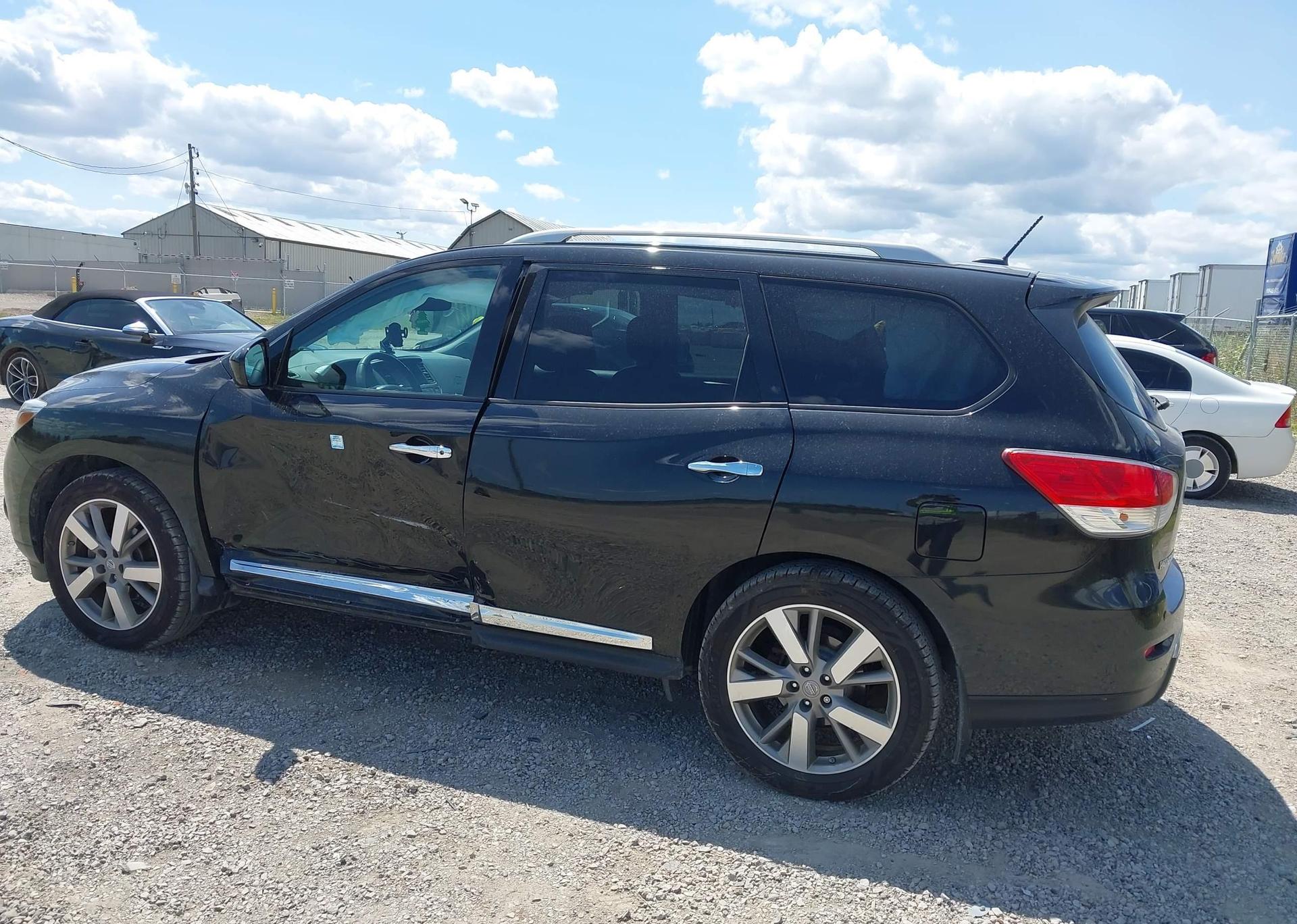 2016 NISSAN PATHFINDER S