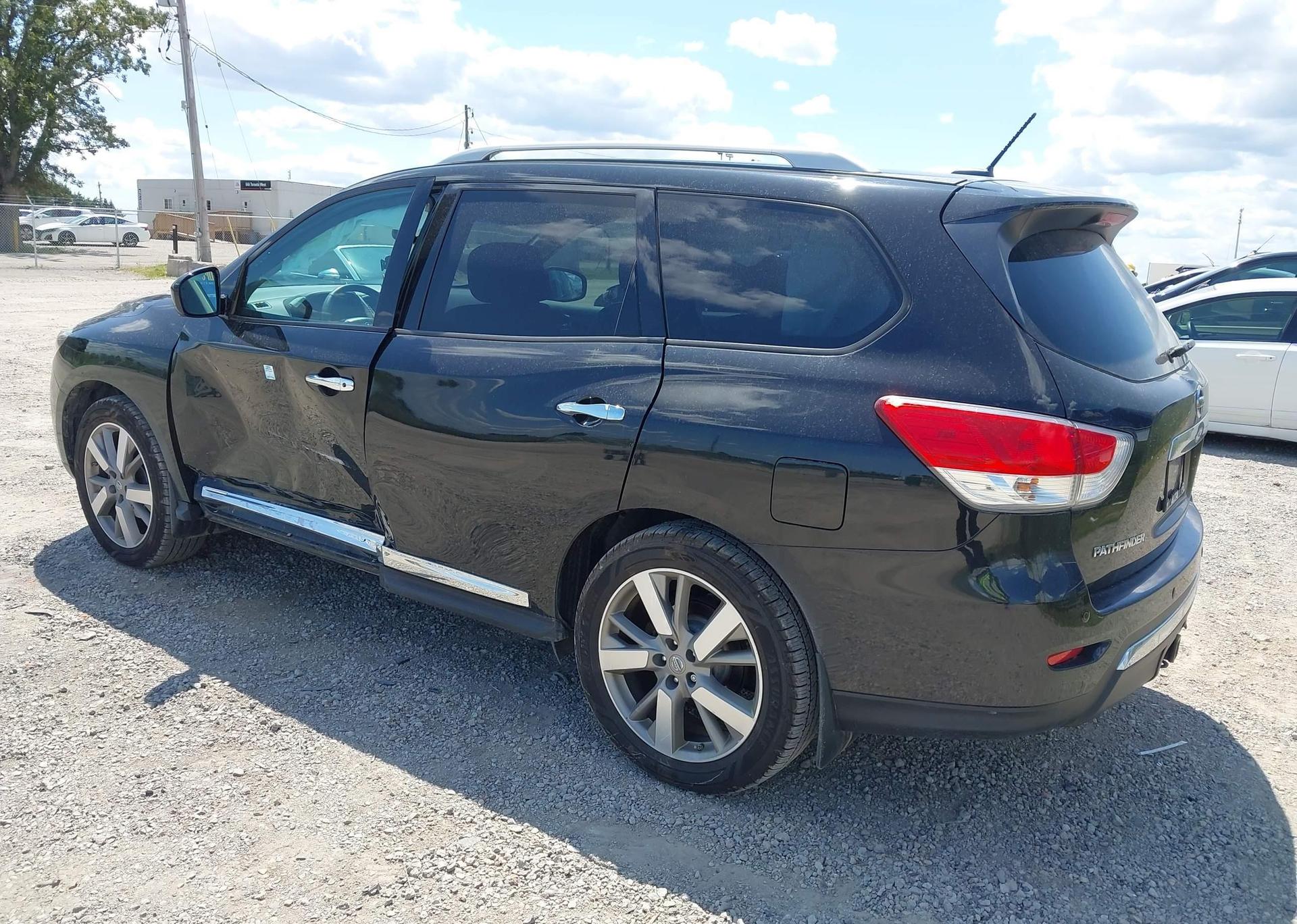 2016 NISSAN PATHFINDER S