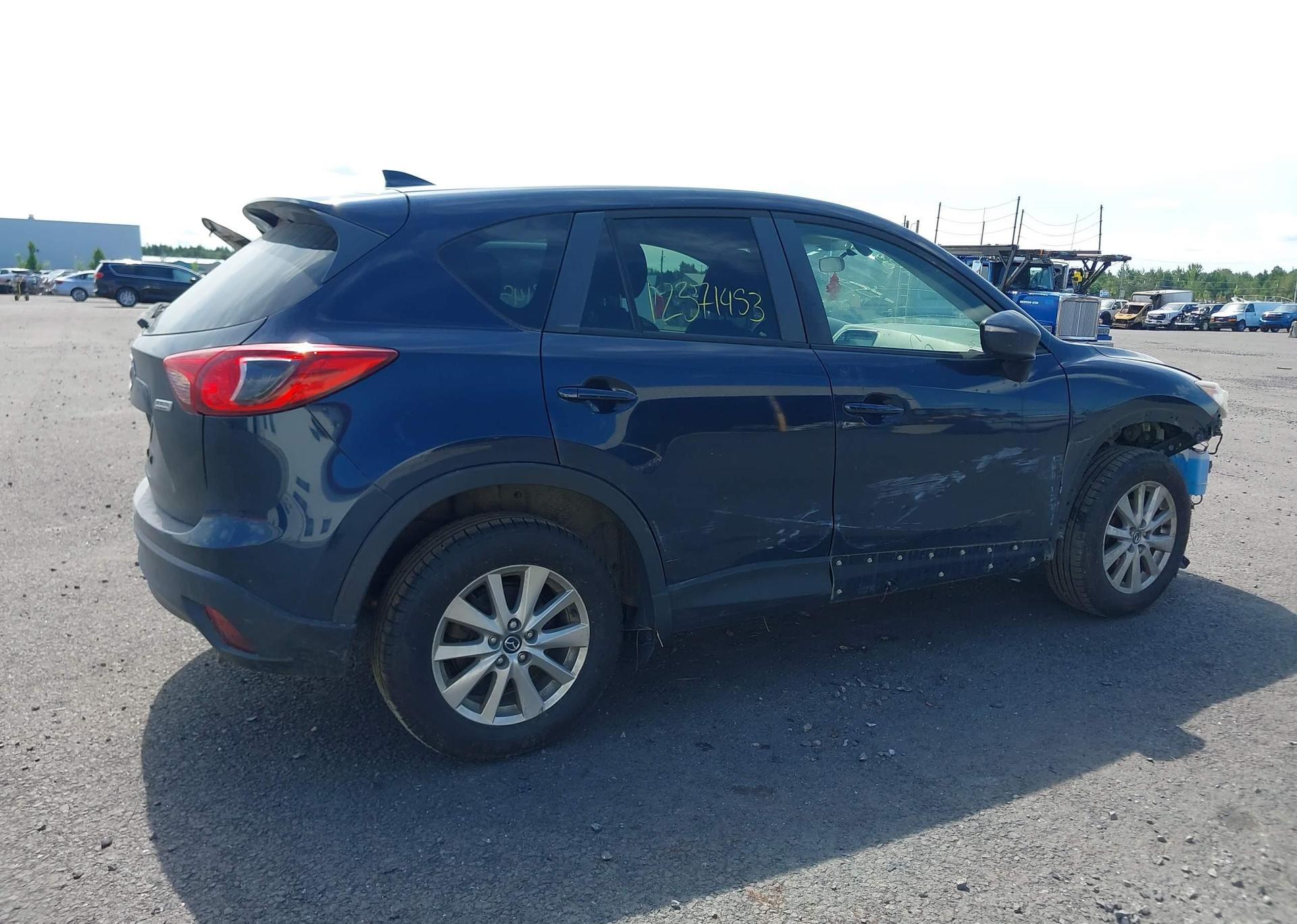 2016 MAZDA CX-5 GS