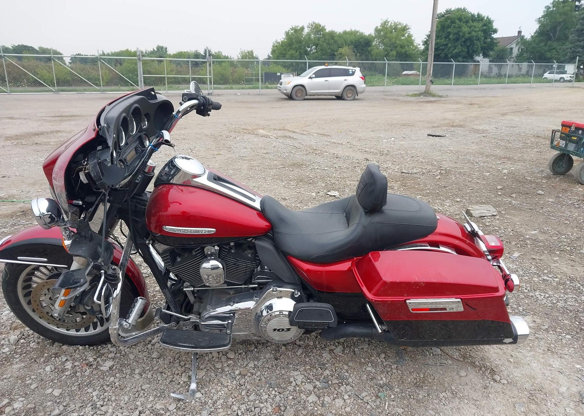 2012 HARLEY-DAVIDSON FLHTK ELECTRA GLIDE ULTRA LTD