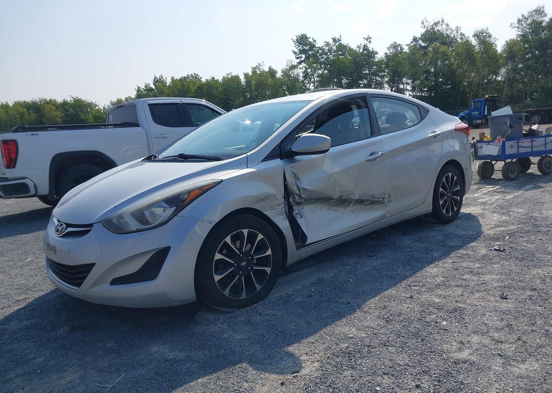 2016 HYUNDAI ELANTRA GL
