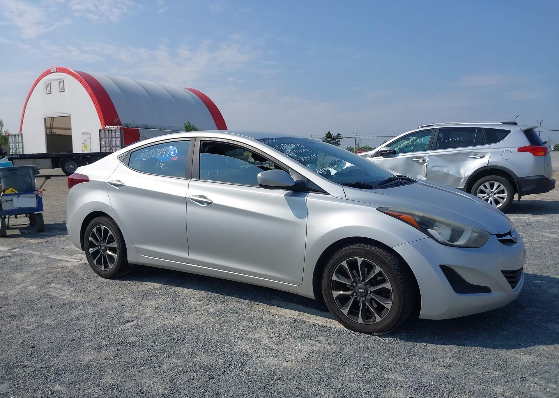 2016 HYUNDAI ELANTRA GL