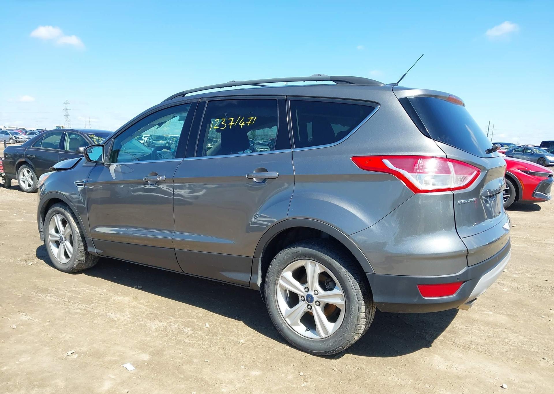 2014 FORD ESCAPE SE