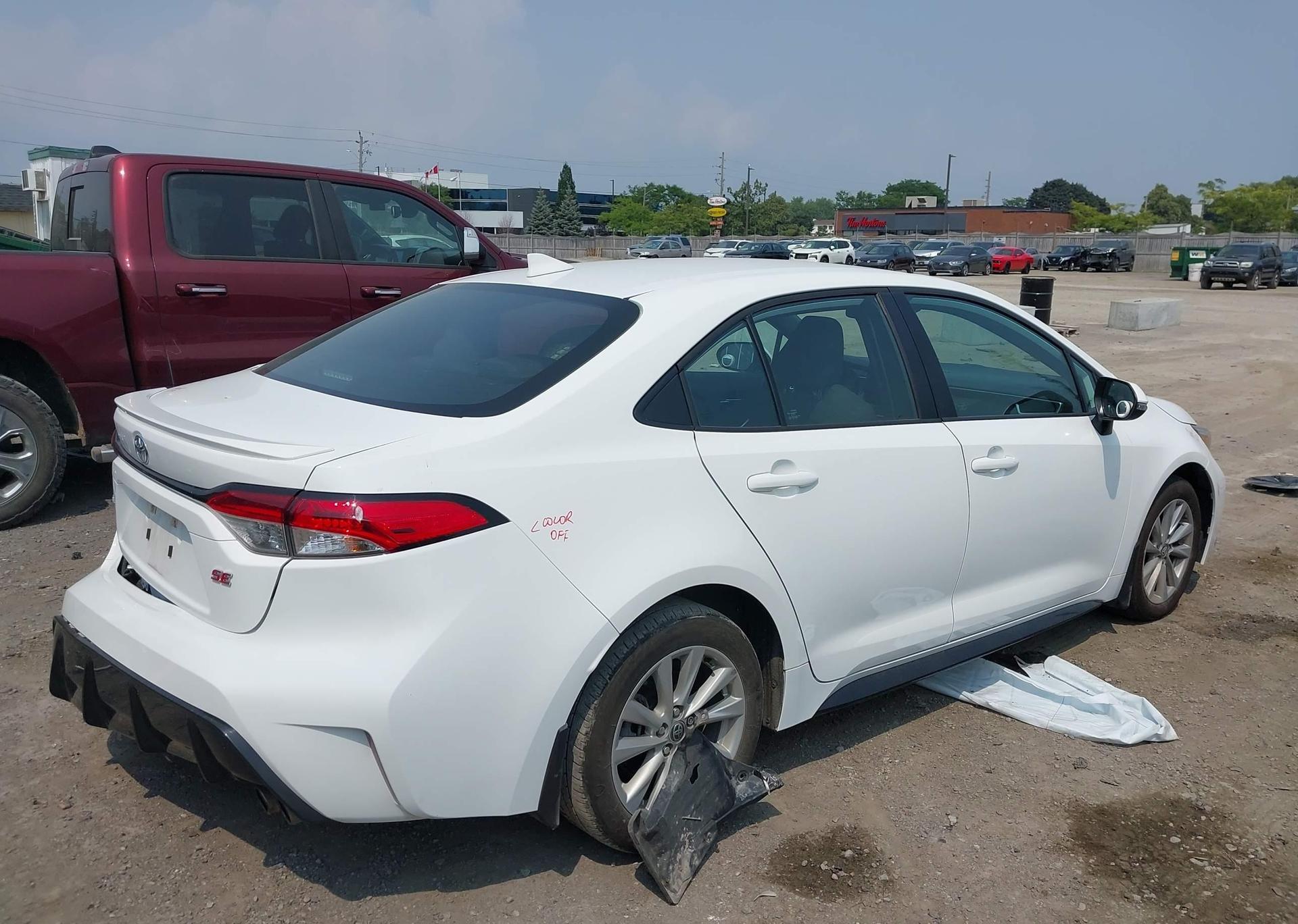 2023 TOYOTA COROLLA SE