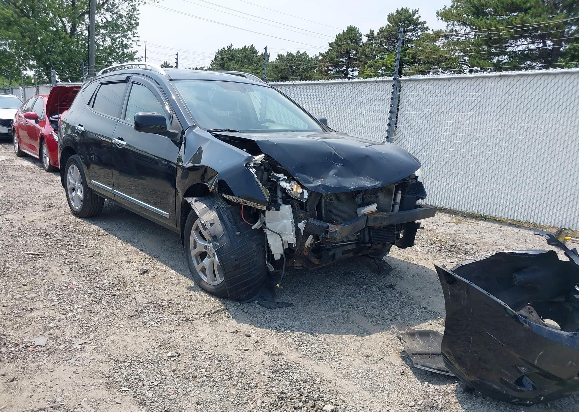 2011 NISSAN ROGUE S