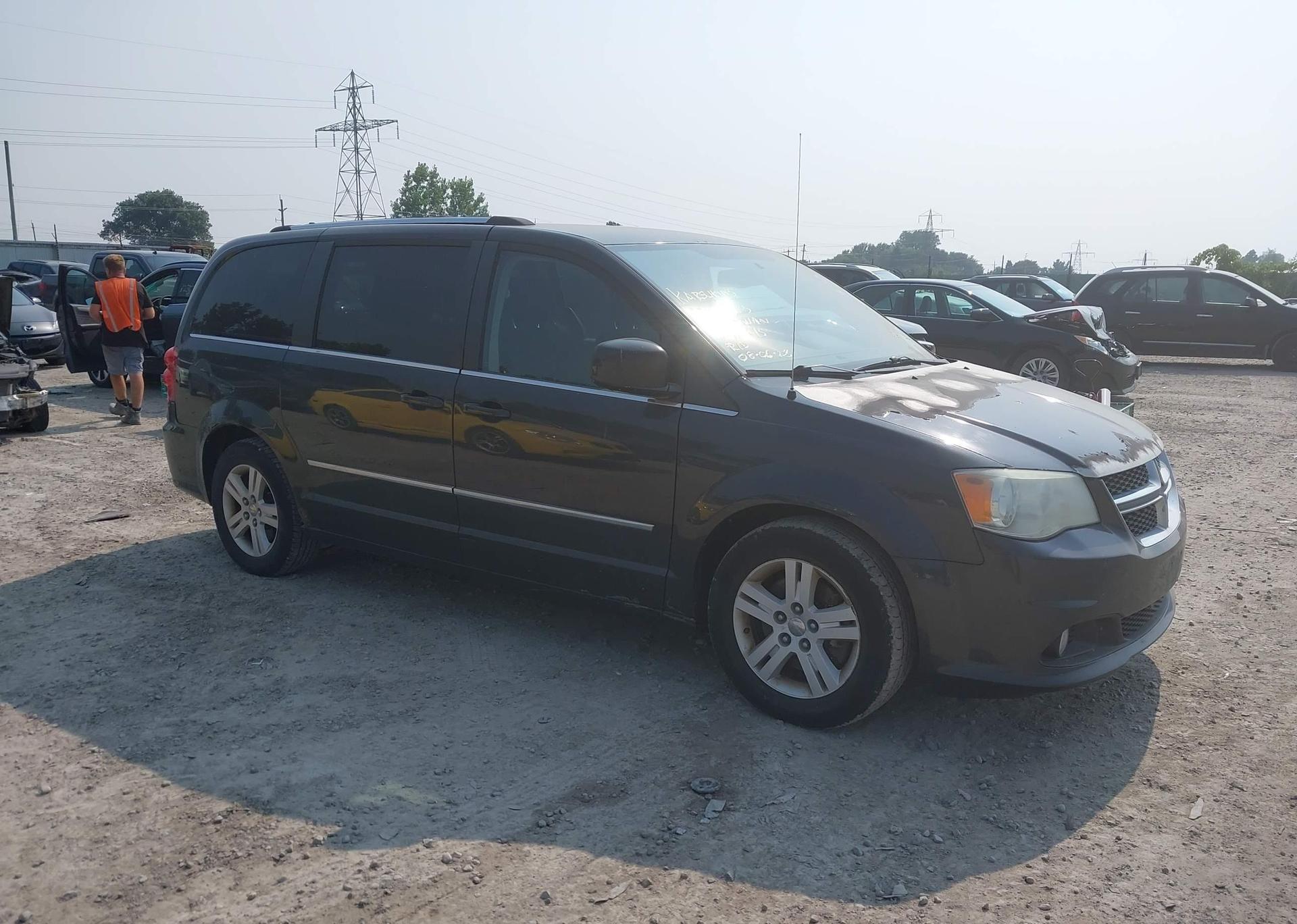 2012 DODGE GRAND CARAVAN CREW