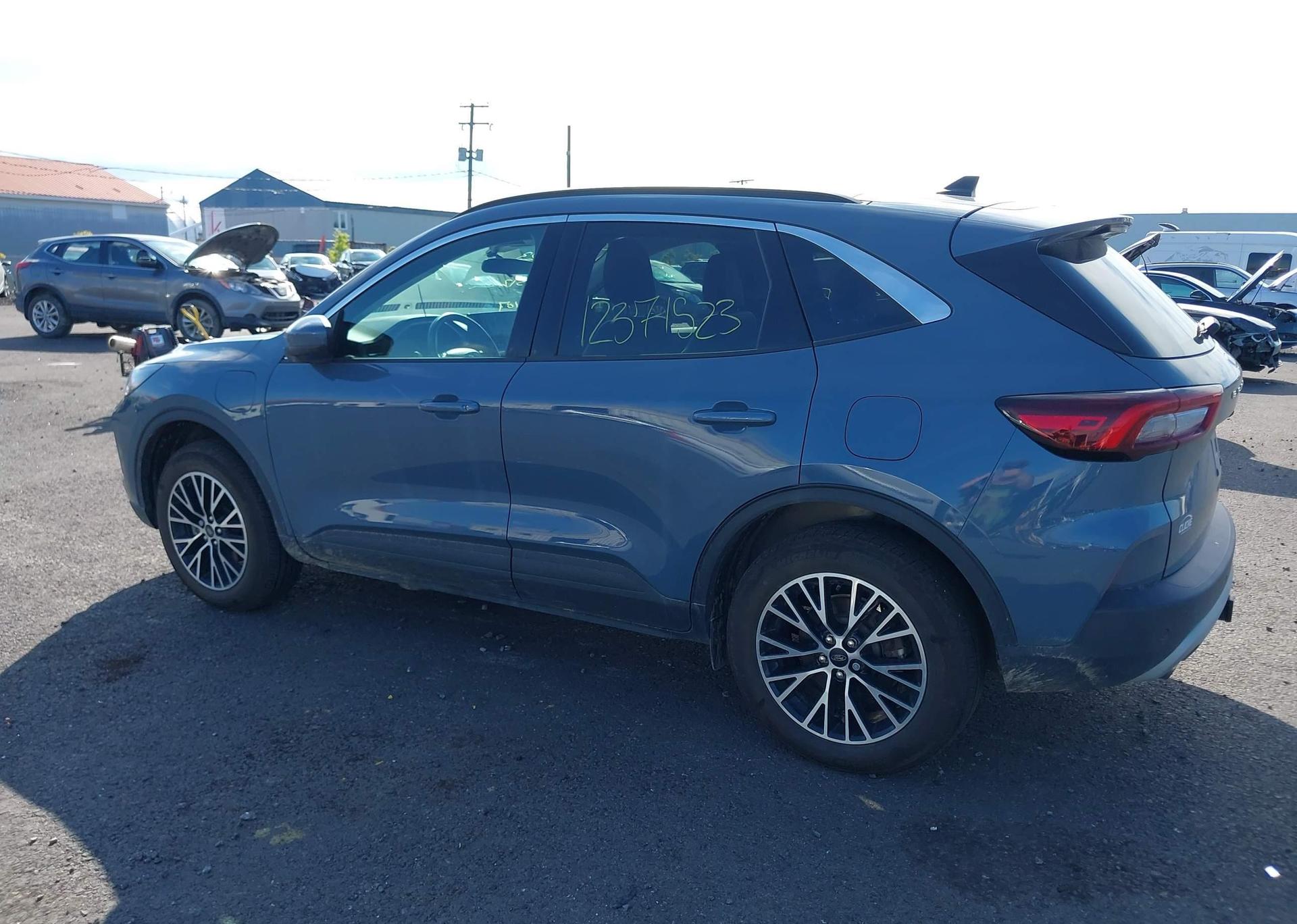 2024 FORD ESCAPE PHEV