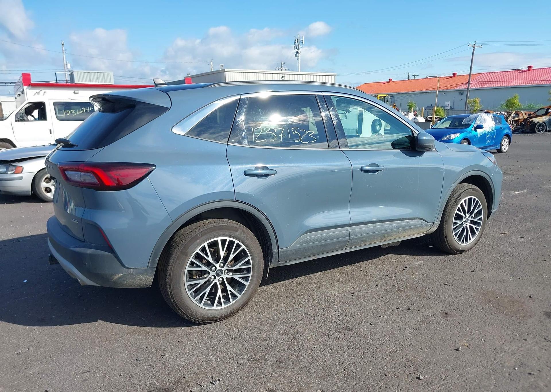 2024 FORD ESCAPE PHEV
