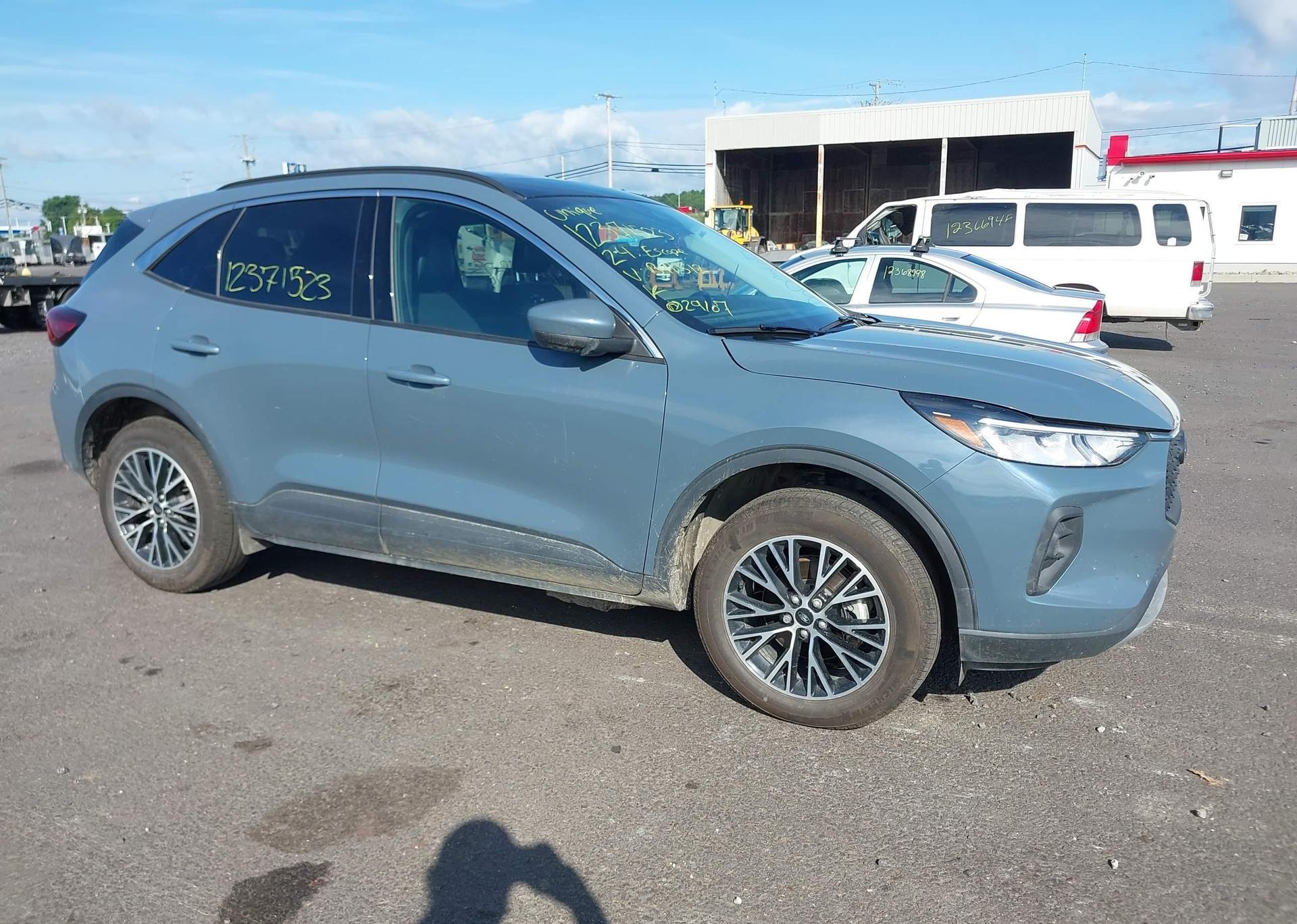 2024 FORD ESCAPE PHEV