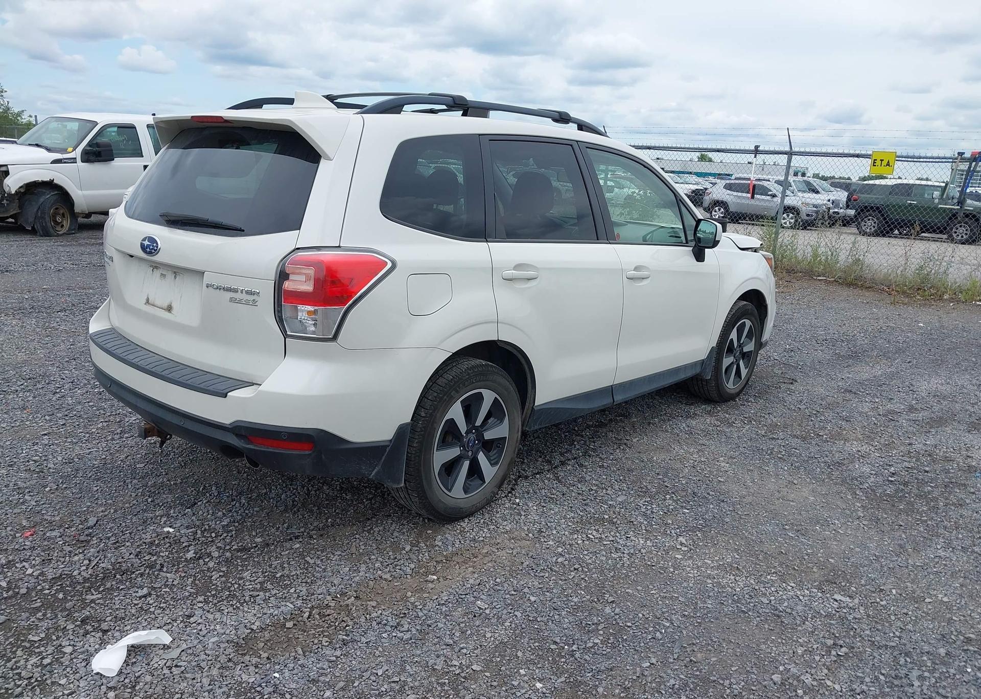 2017 SUBARU FORESTER 2.5I TOURING