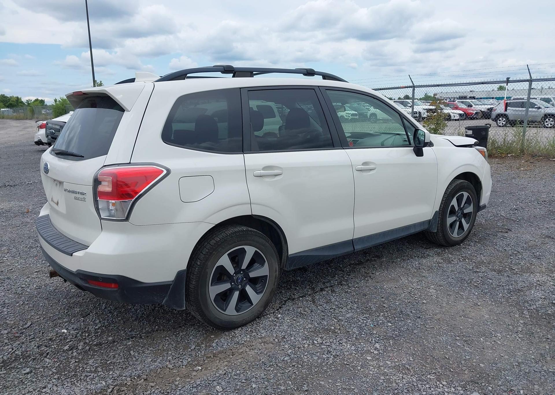 2017 SUBARU FORESTER 2.5I TOURING
