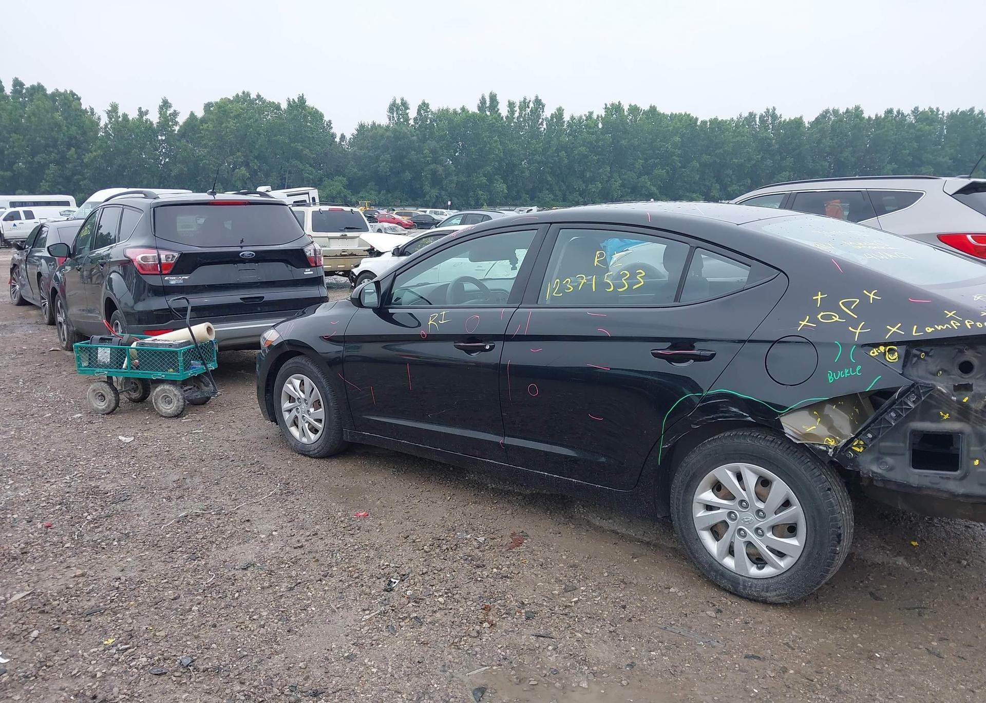2018 HYUNDAI ELANTRA LE